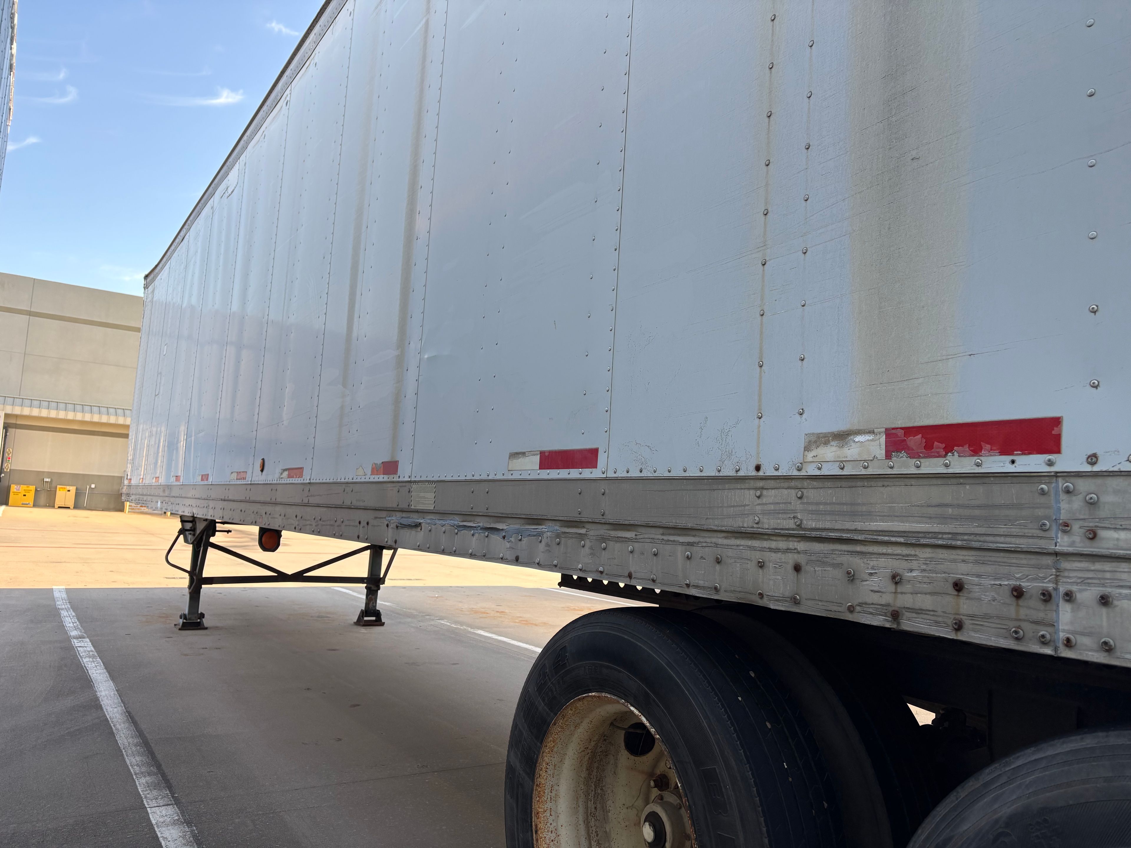 Lufkin Box Trailer - 48' Standard Box Trailer Model TFV-IP ST - Document 4