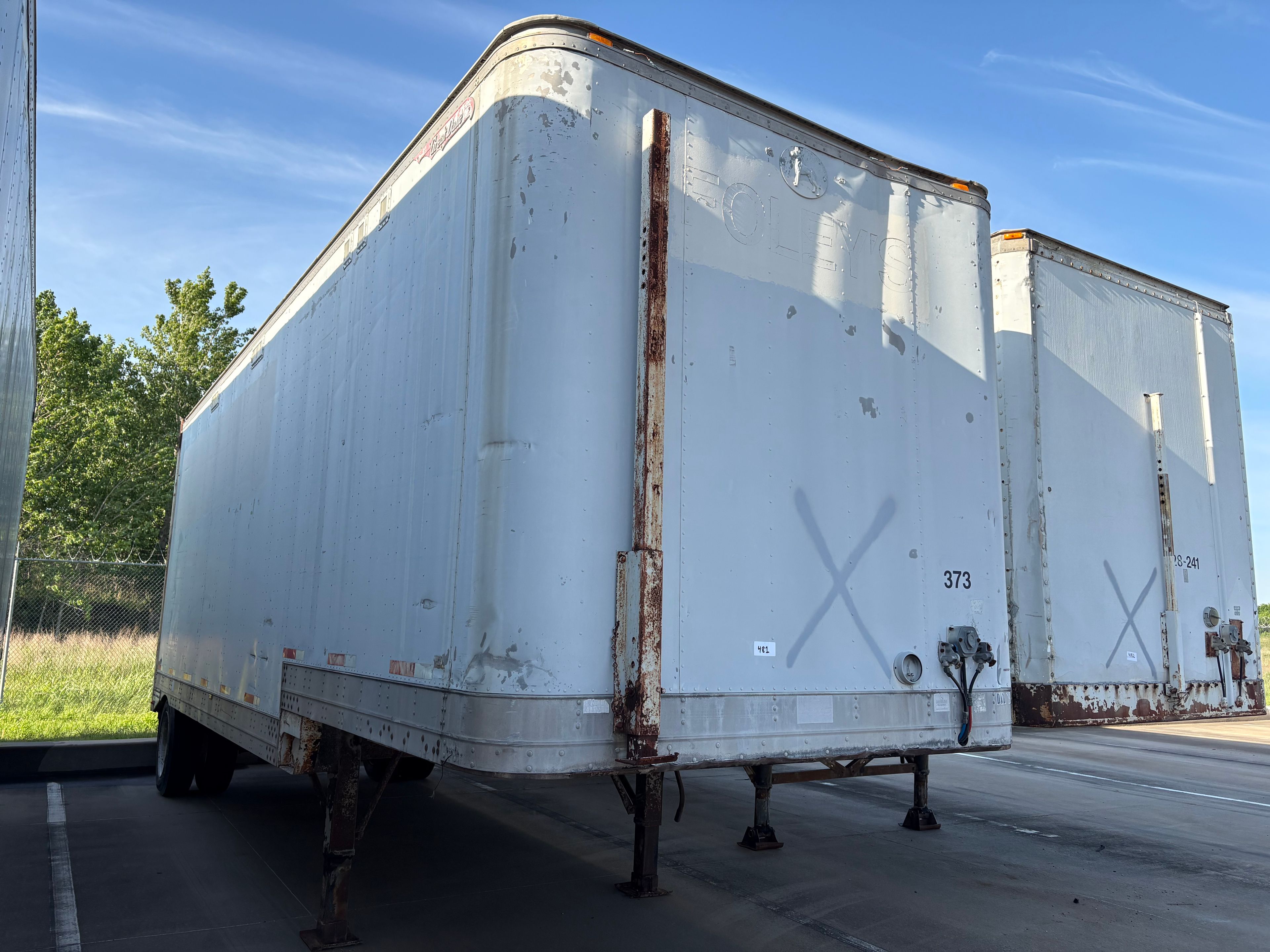 Fruehauf Box Trailer - 28' Standard Box Trailer Model