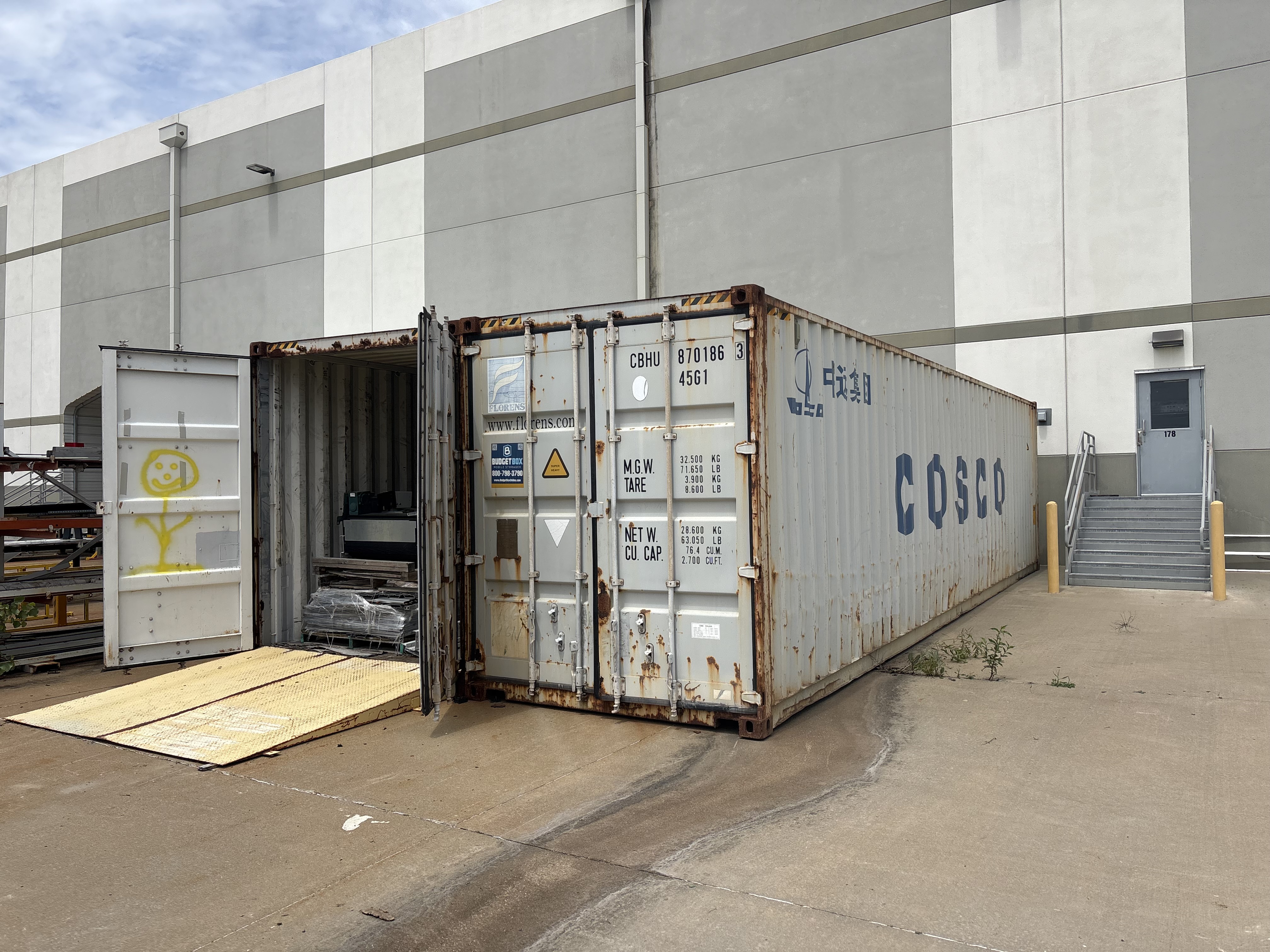 CIMC Storage Container - 40' x 8' x 116" - 2700 Cubic Feet - 3' x 3' Window Hole