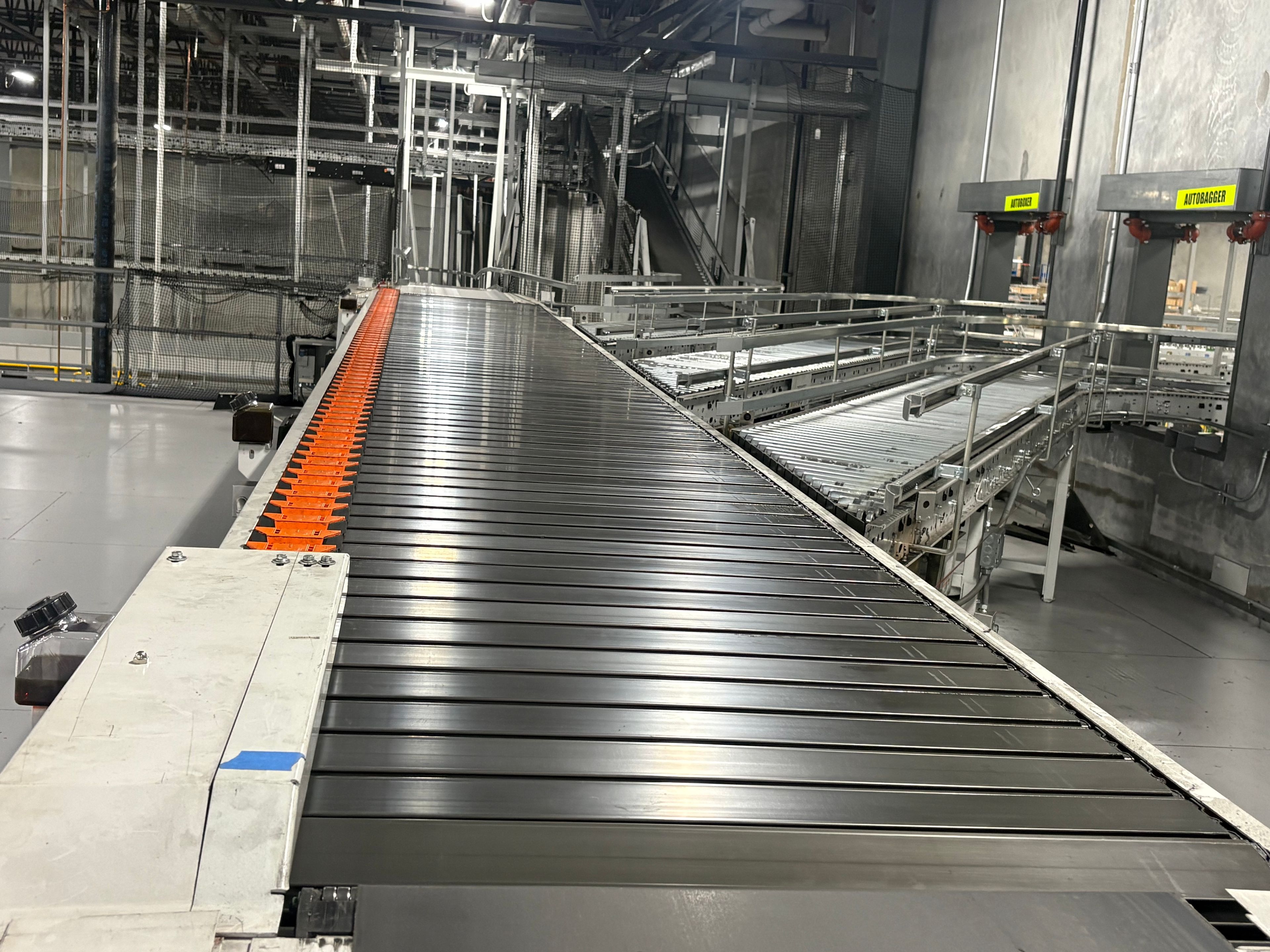 Dematic High-Rate Slat Sorter - Model 2420 RS200 Plus - 48' 4" x 54" x 39" - Document 3