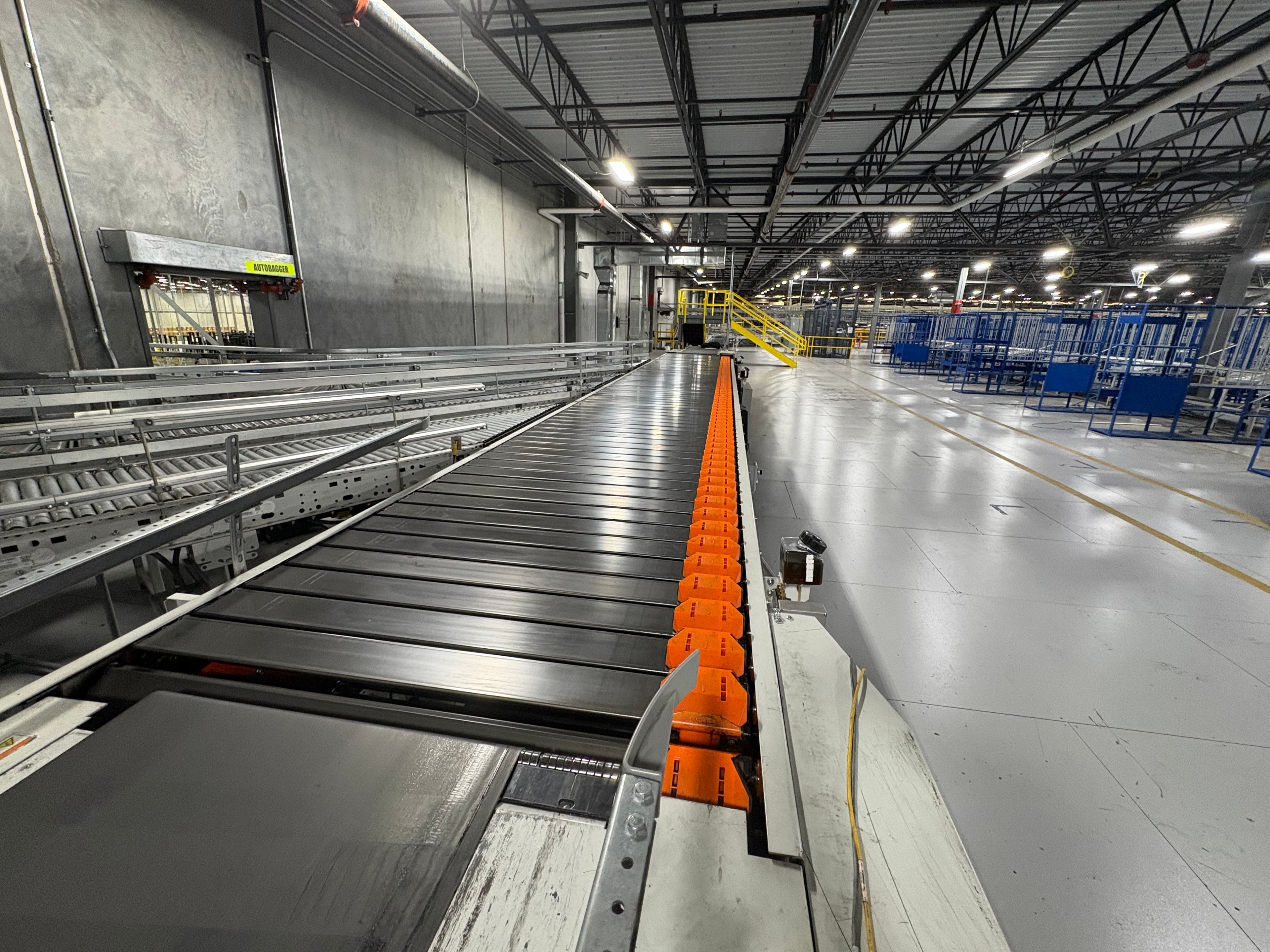 Dematic High-Rate Slat Sorter - Model 2420 RS200 Plus - 48' 4" x 54" x 39" - Document 10