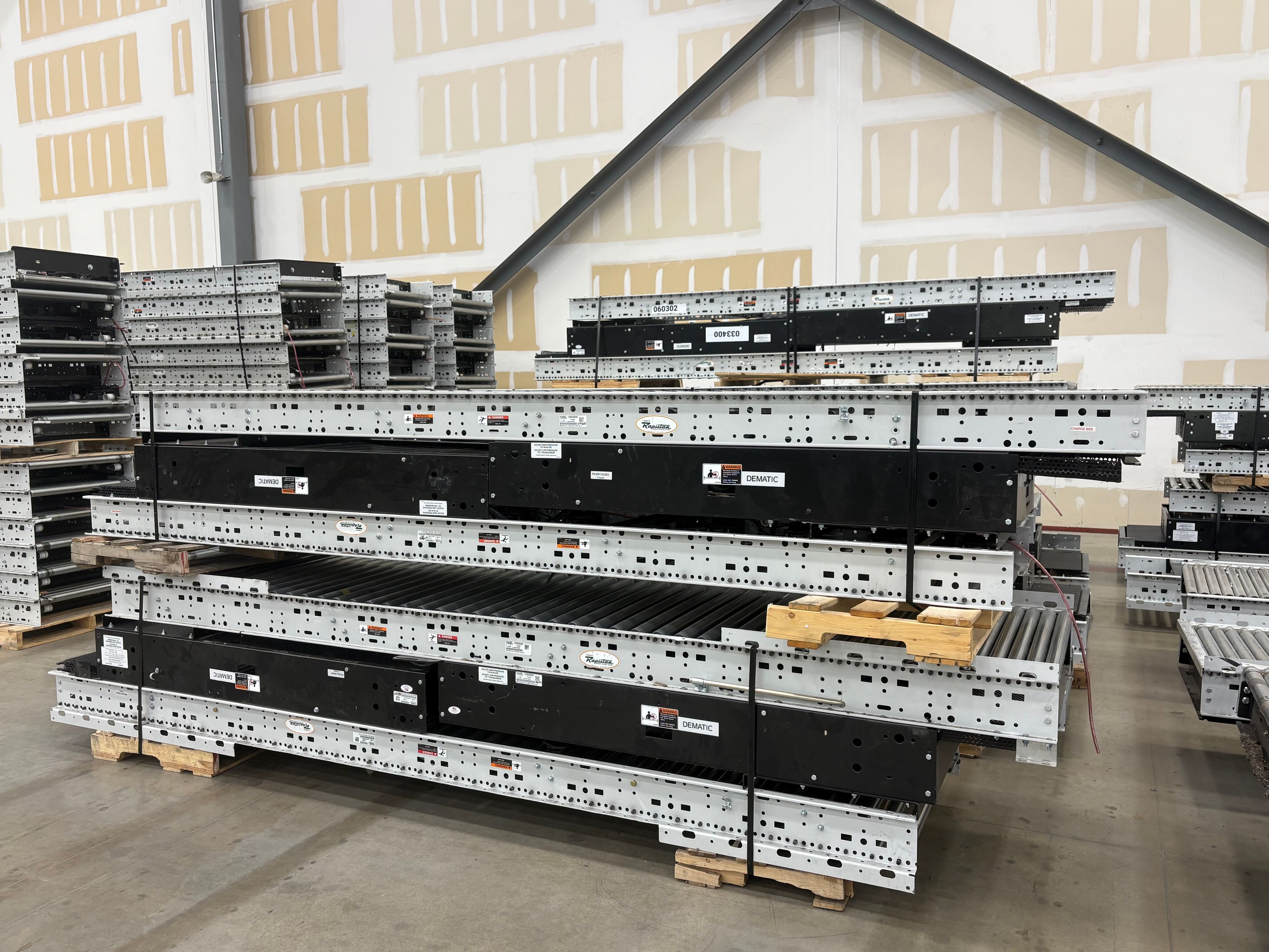 Dematic Rapistan Motor Conveyor Bed - 144" x 31" - Document 2