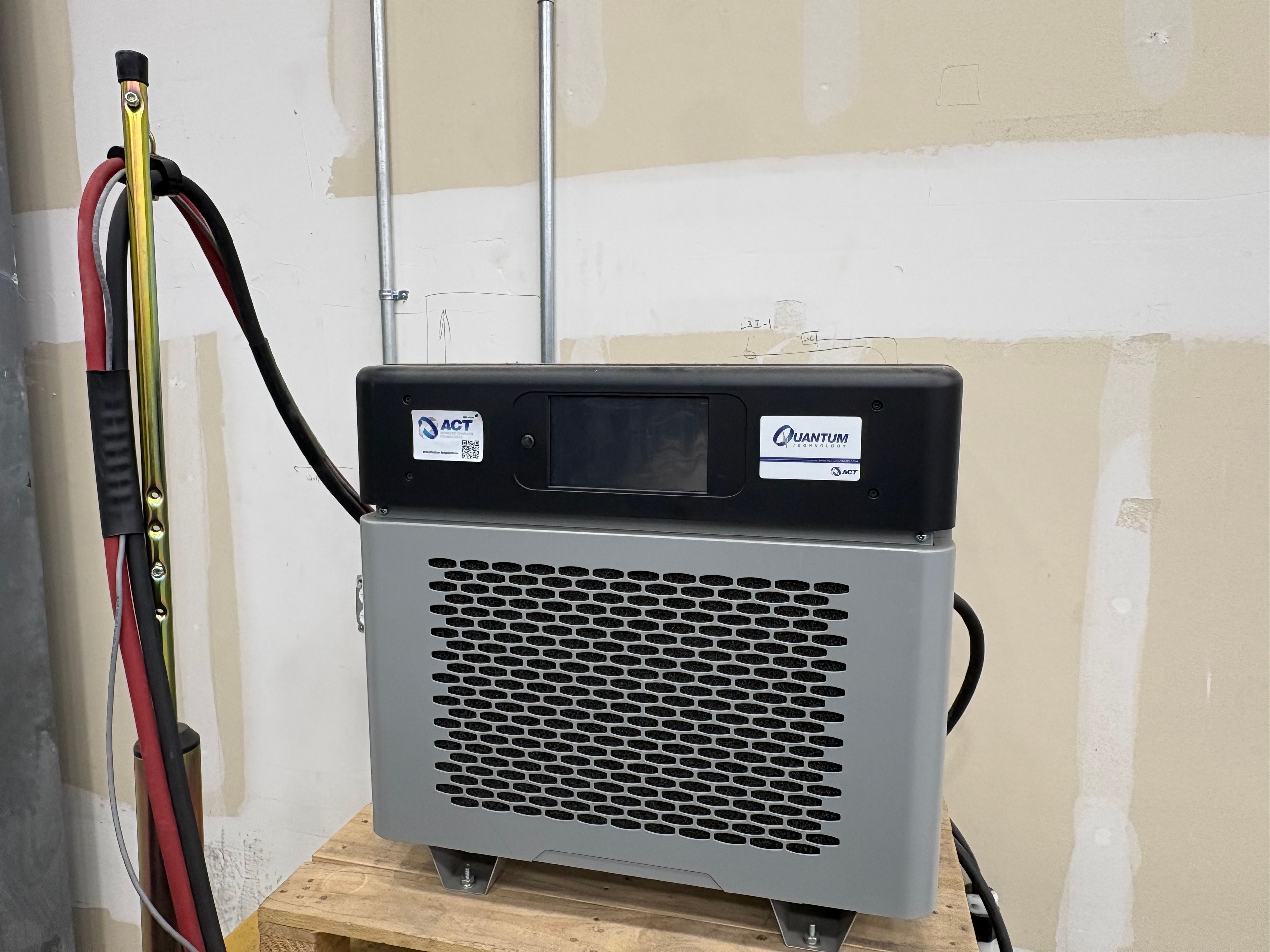 Quantum Technology Lithium Ion Charger - Hardwired - 480V - 2' x 16" x 30" - Document 2