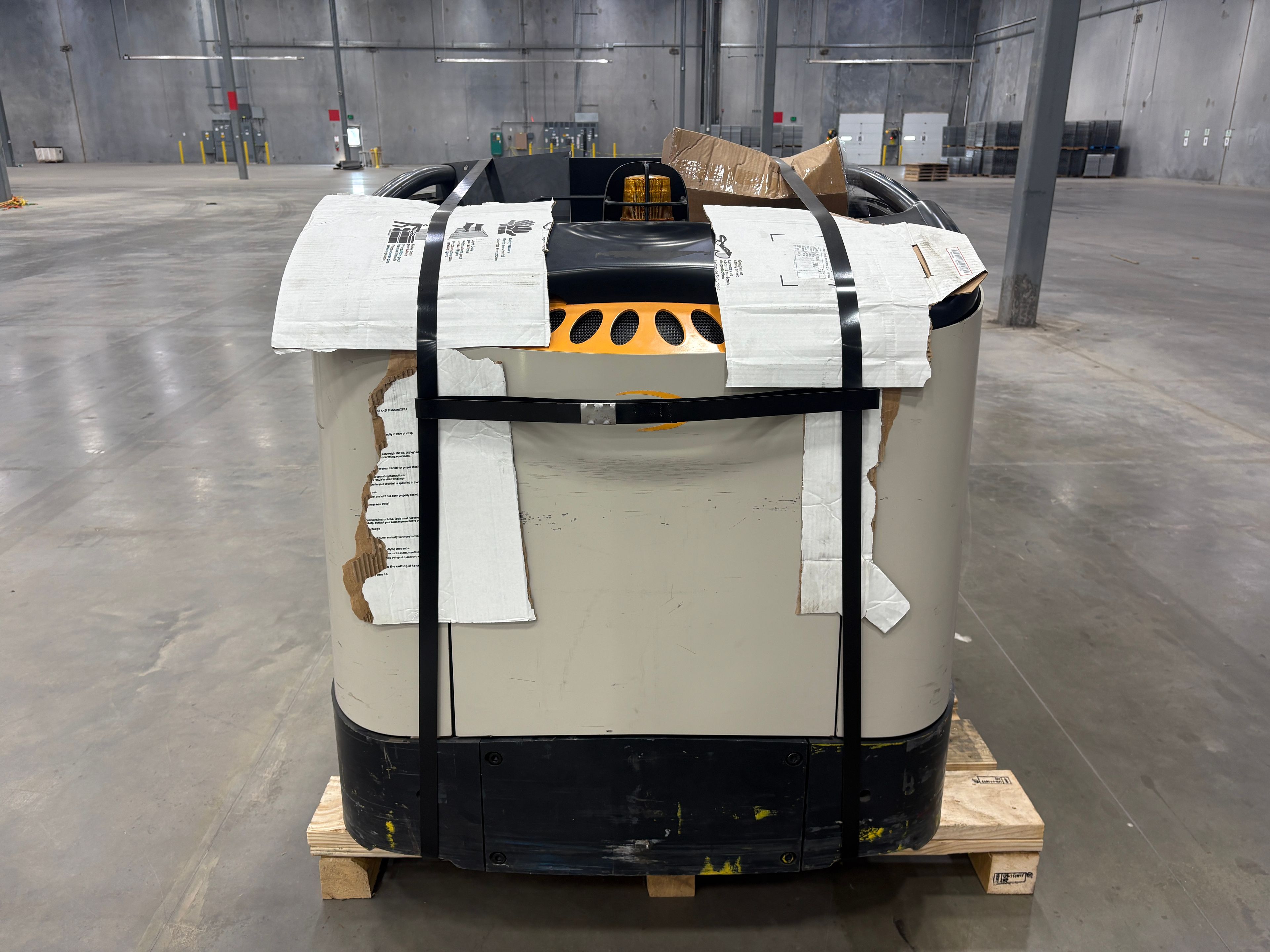 Crown TSP 7000 Series Turret Truck - Document 5