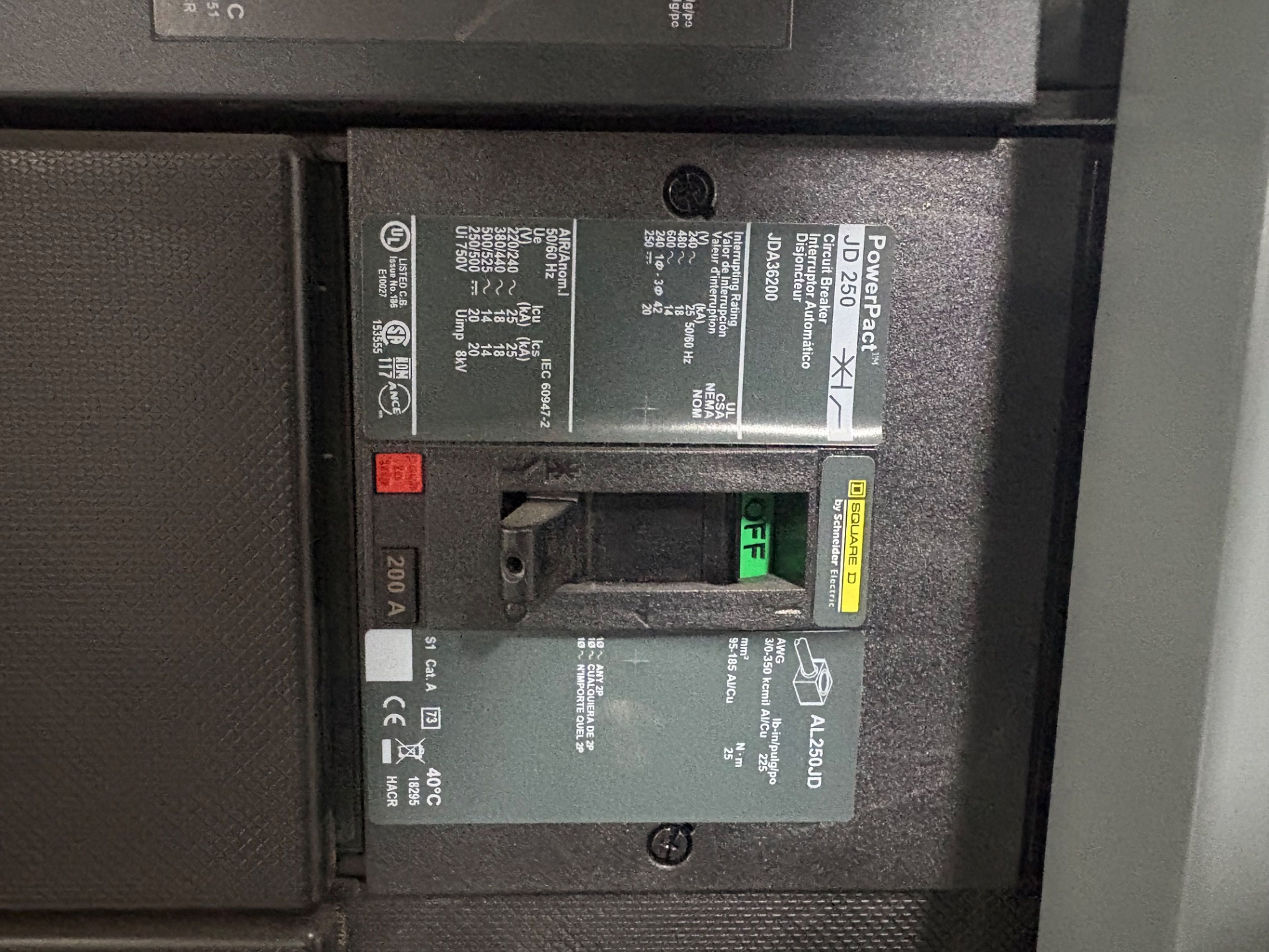 SQUARE-D Distribution Panel - 1200 AMP - Document 8