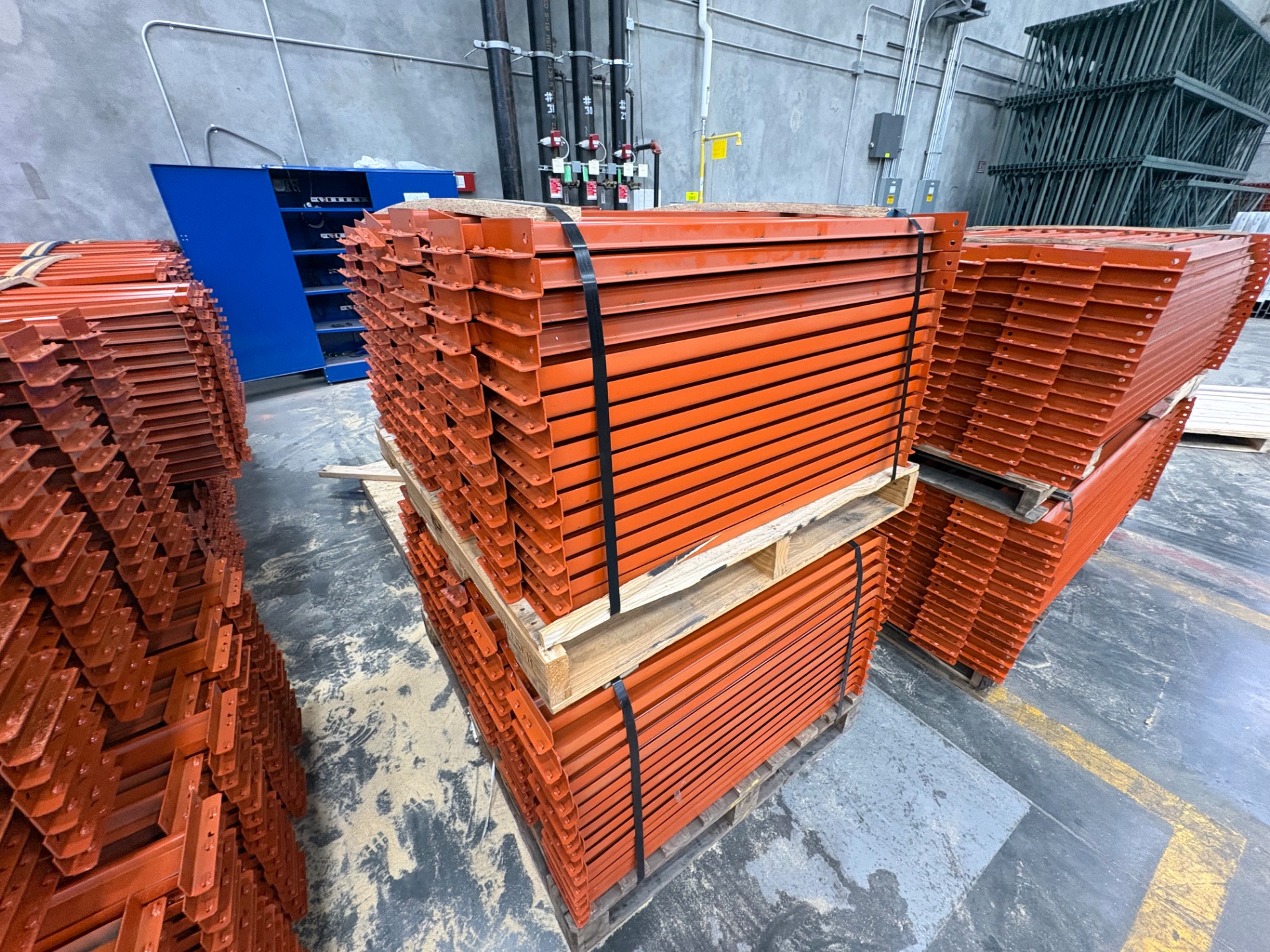 Slotted Racking Beam - 36" x 3 1/2"