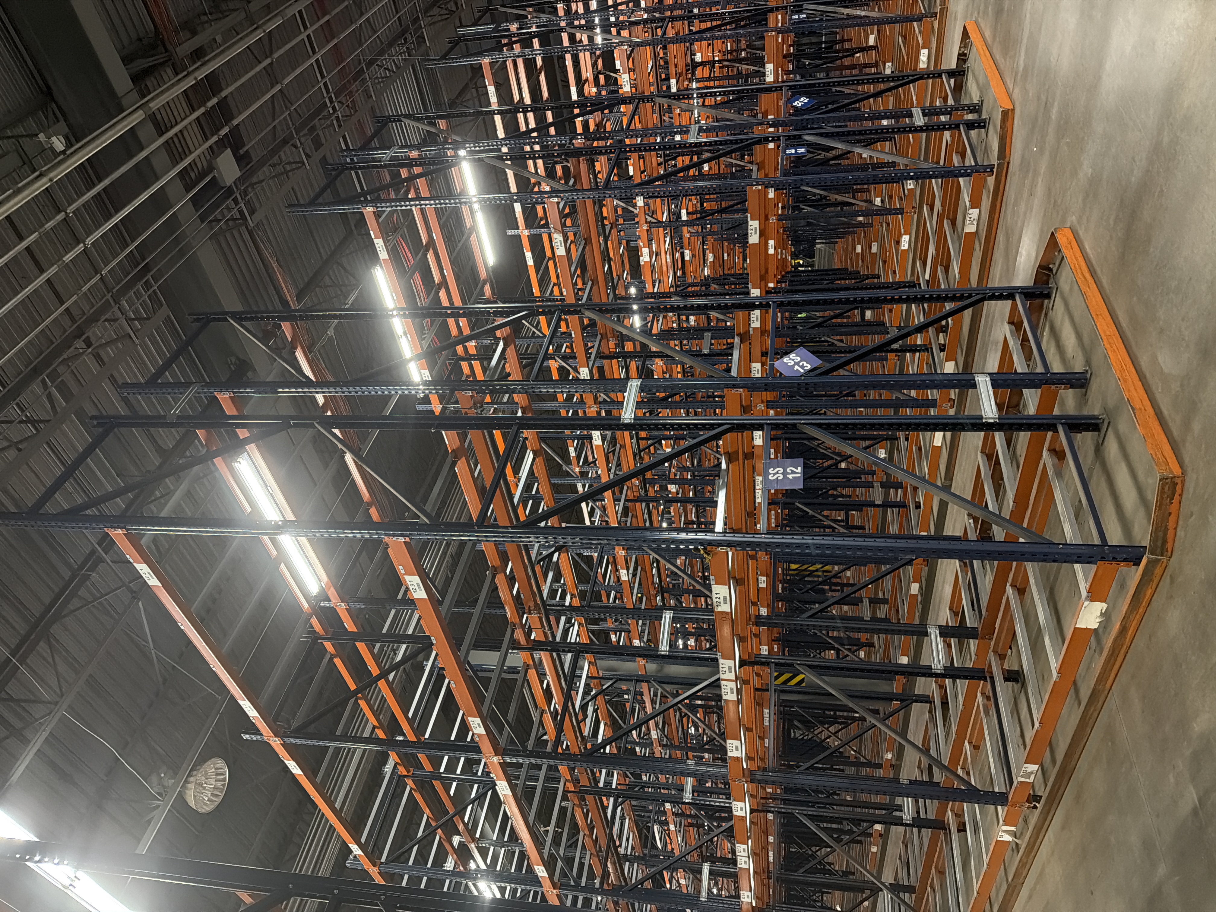 Upright Frame - 42" x 20' - Teardrop
