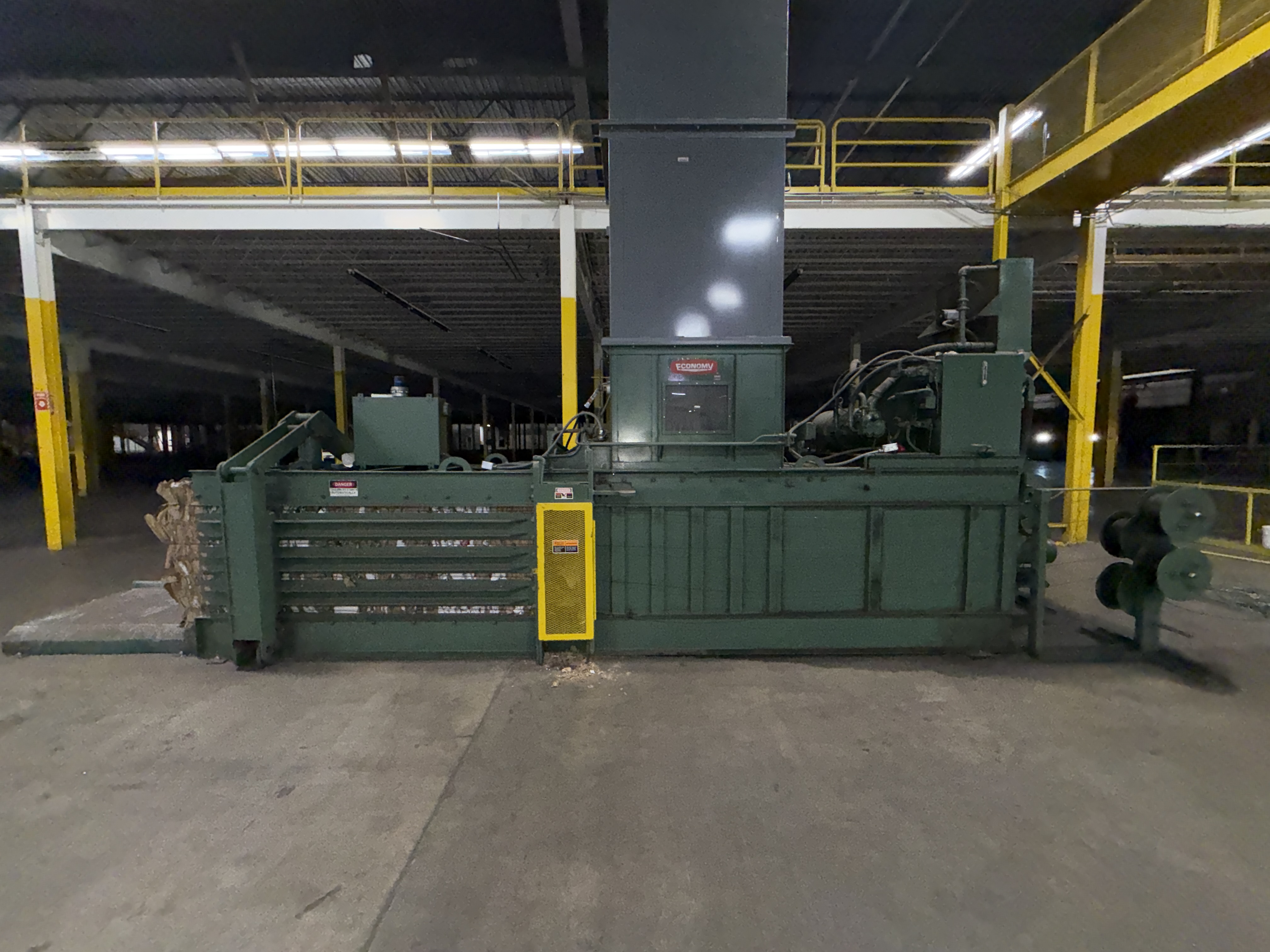Economy Baler - Horizontal Cardboard Baler - 5022AT840