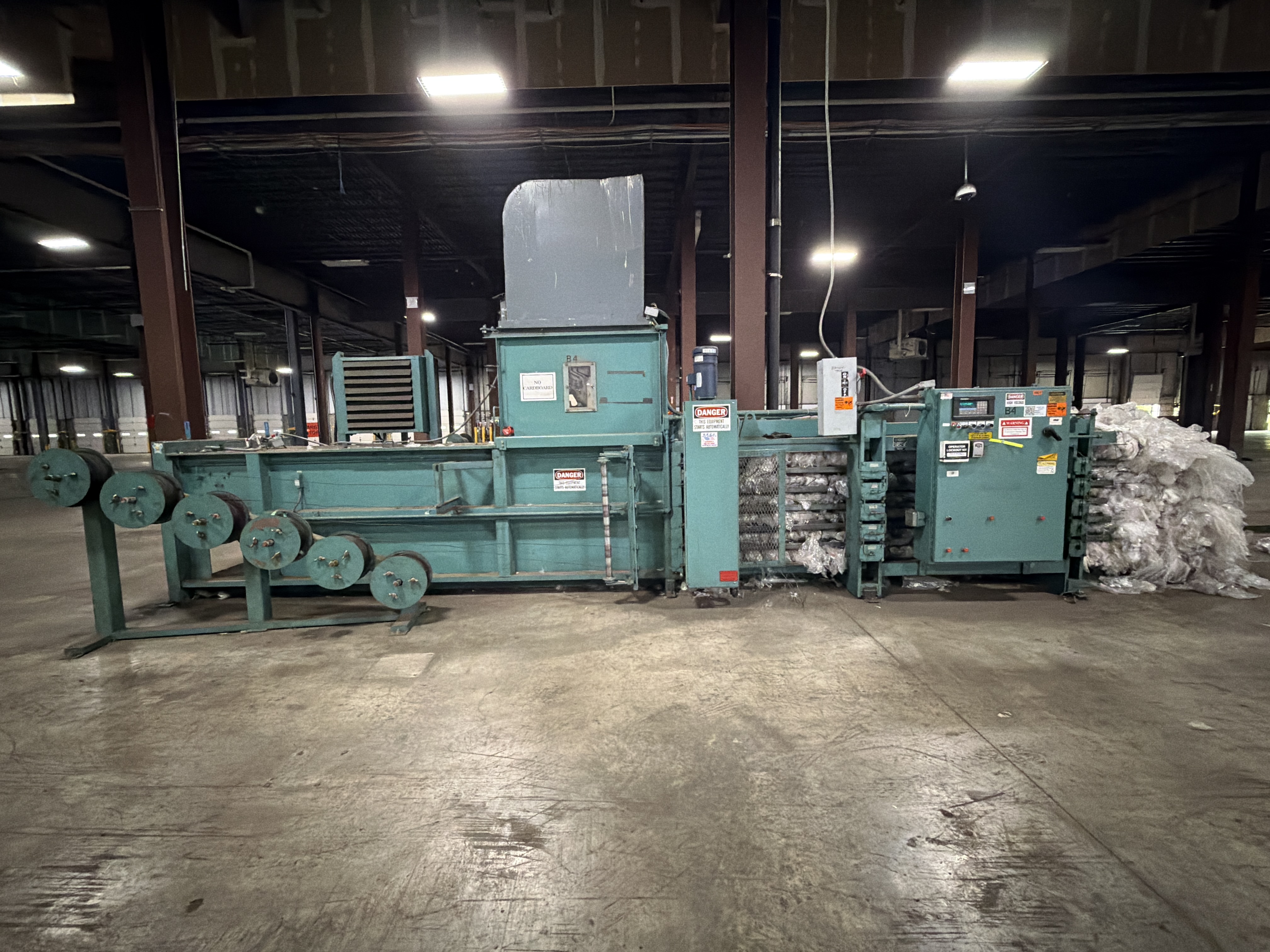 Maren Engineering - 40 HP Horizontal Auto-Tie Baler - 72-AE-396-0E