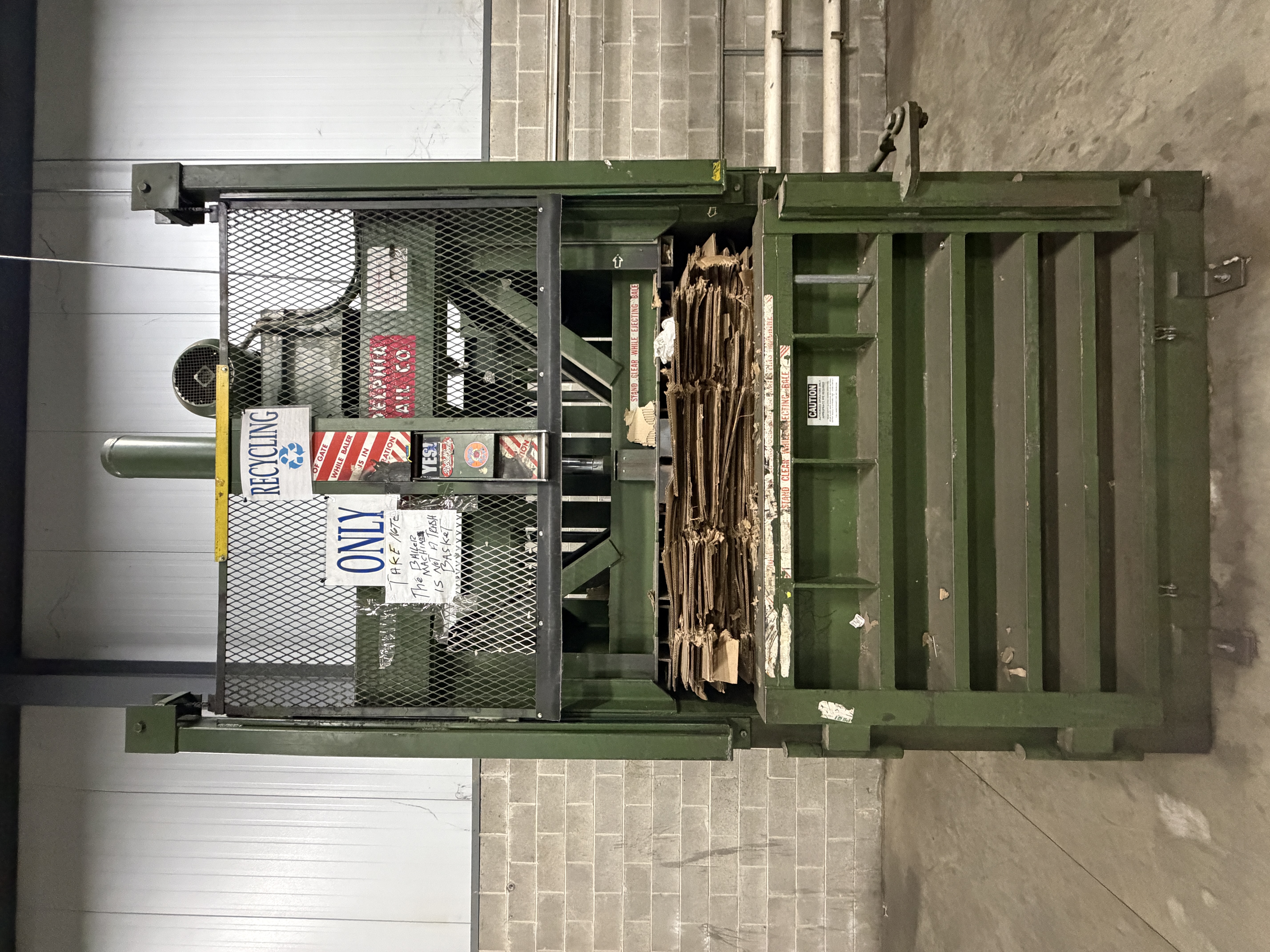 PTR - Vertical Hydraulic Downstroke Baler