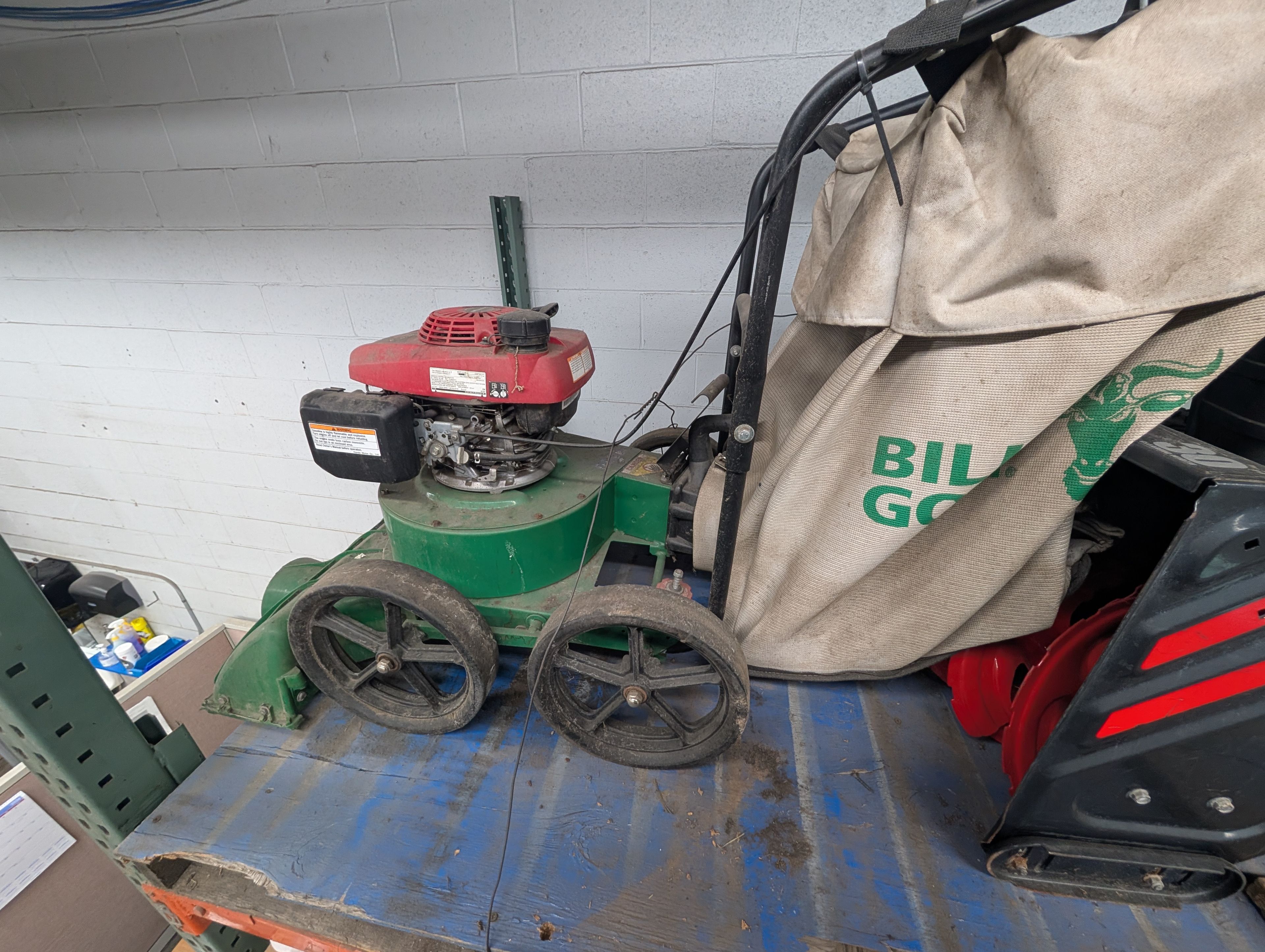Walk-behind Lawn Vacuum