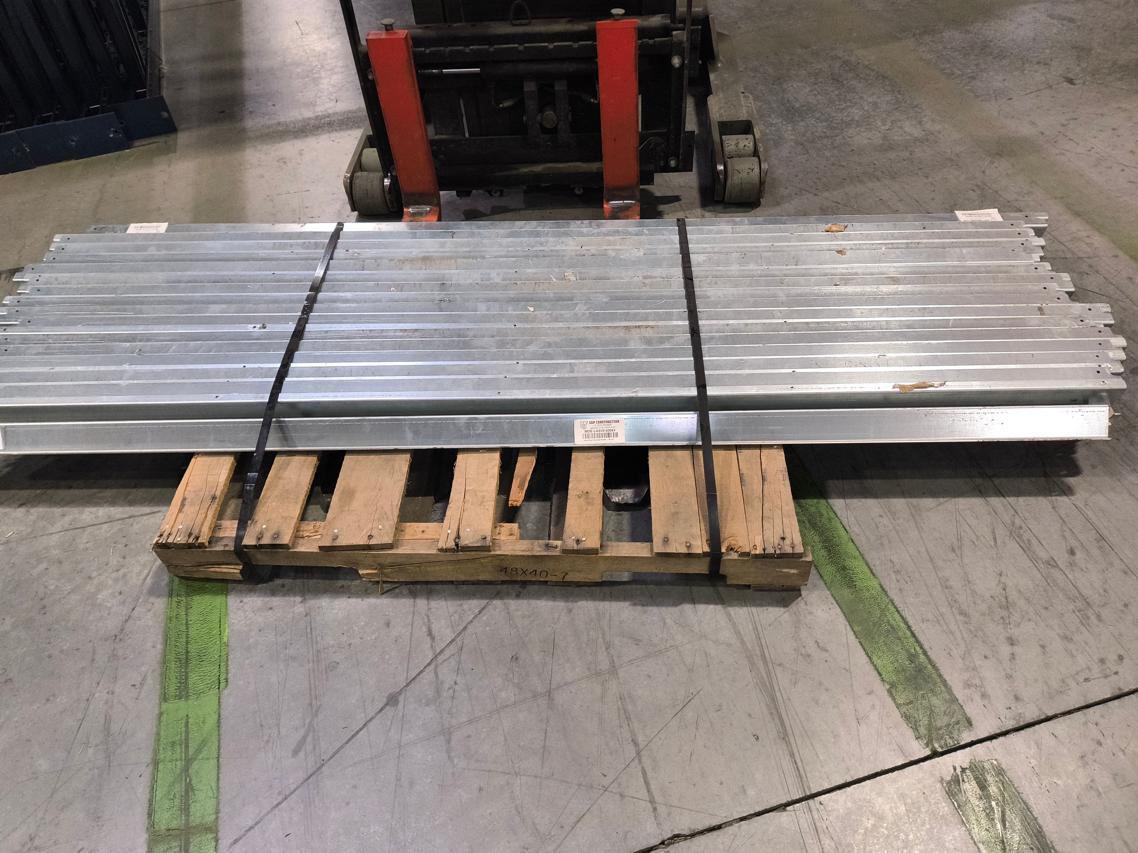 Carton Flow - Front Bracket - 95" - Document 3