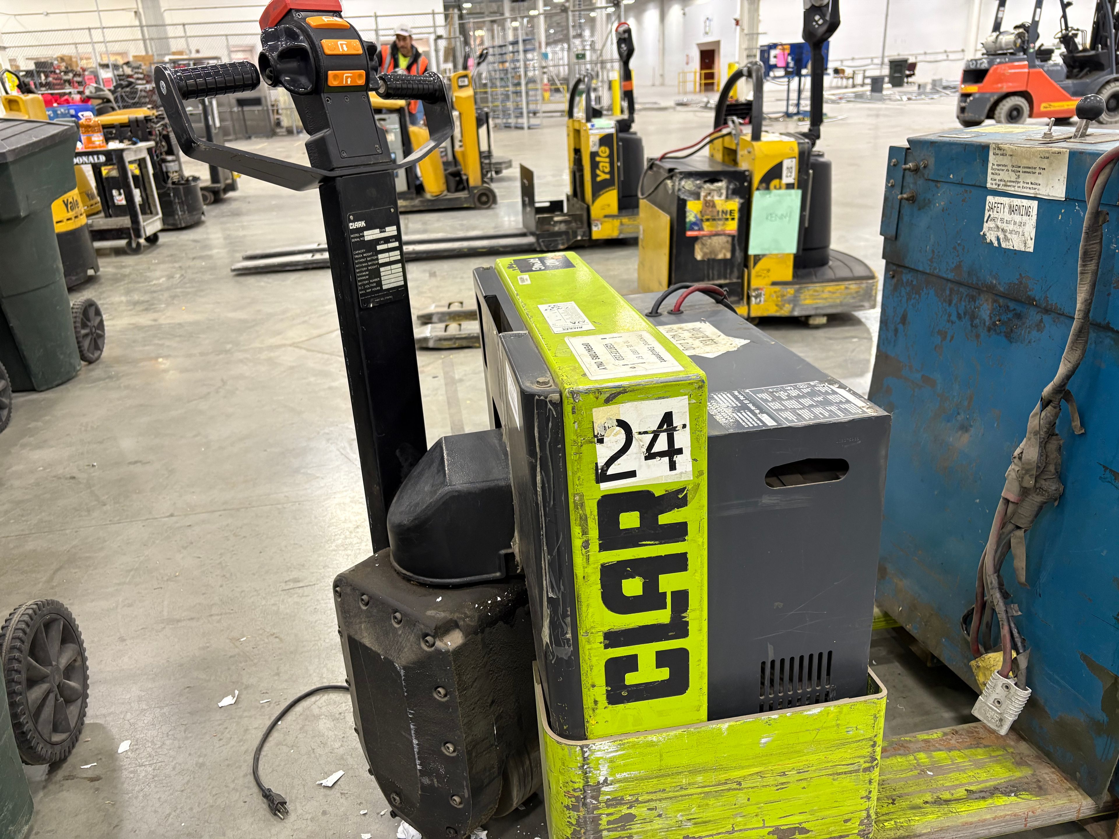 Clarke - Electric Pallet Jack - Built-in Charger