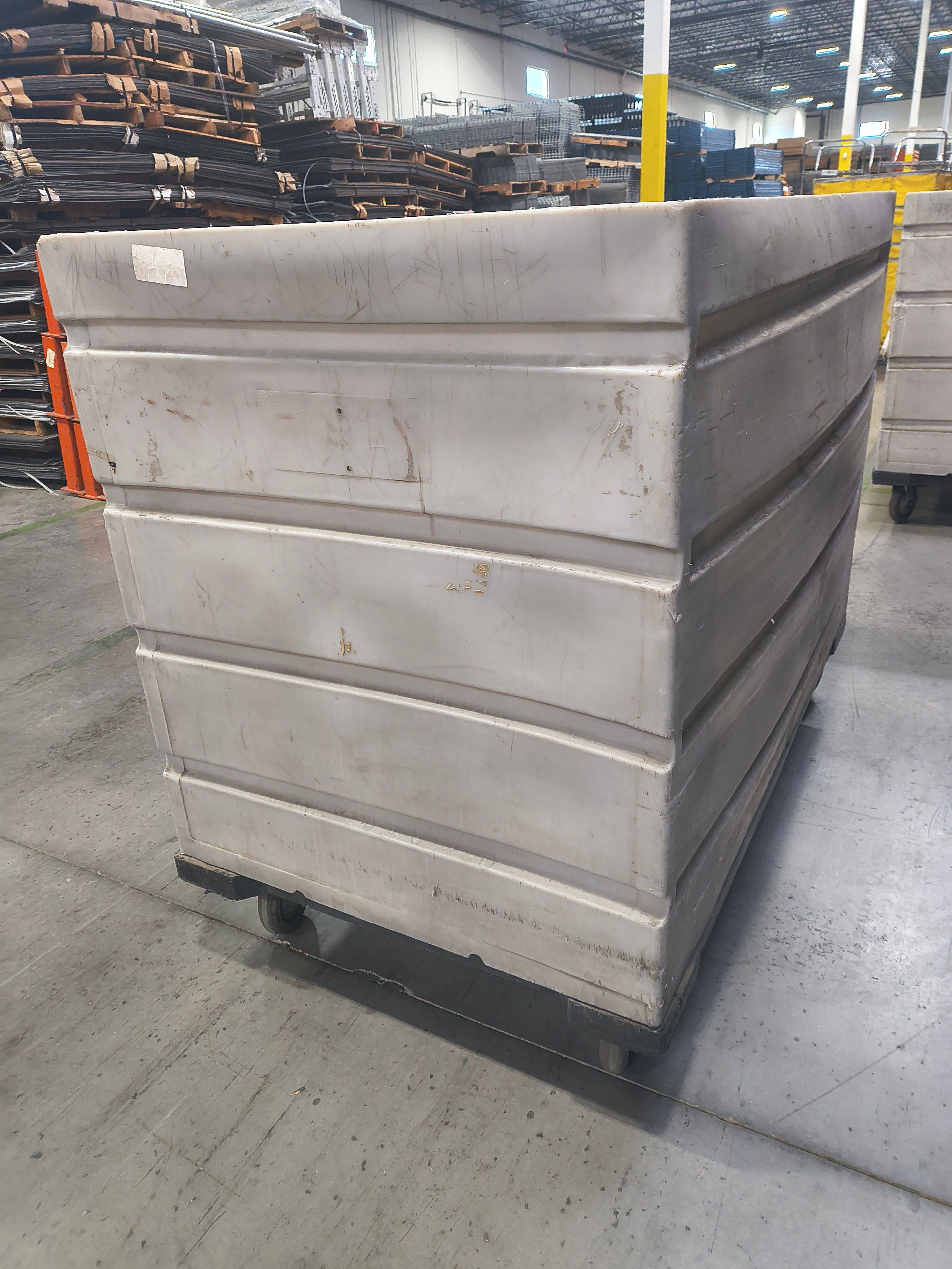 Gondala Dumpster - Plastic - Document 9