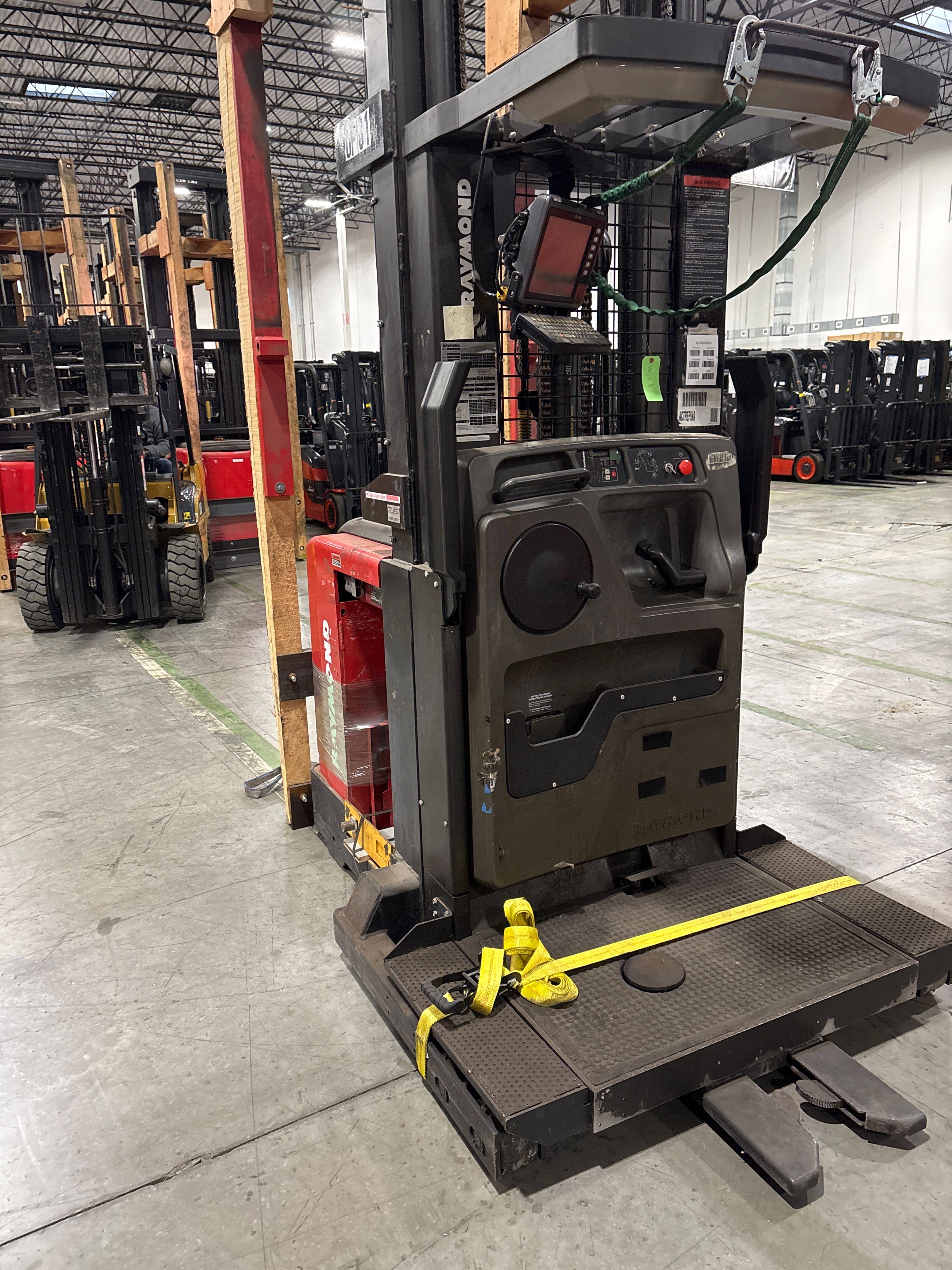 Raymond Order Picker - Wire Guided - Document 5