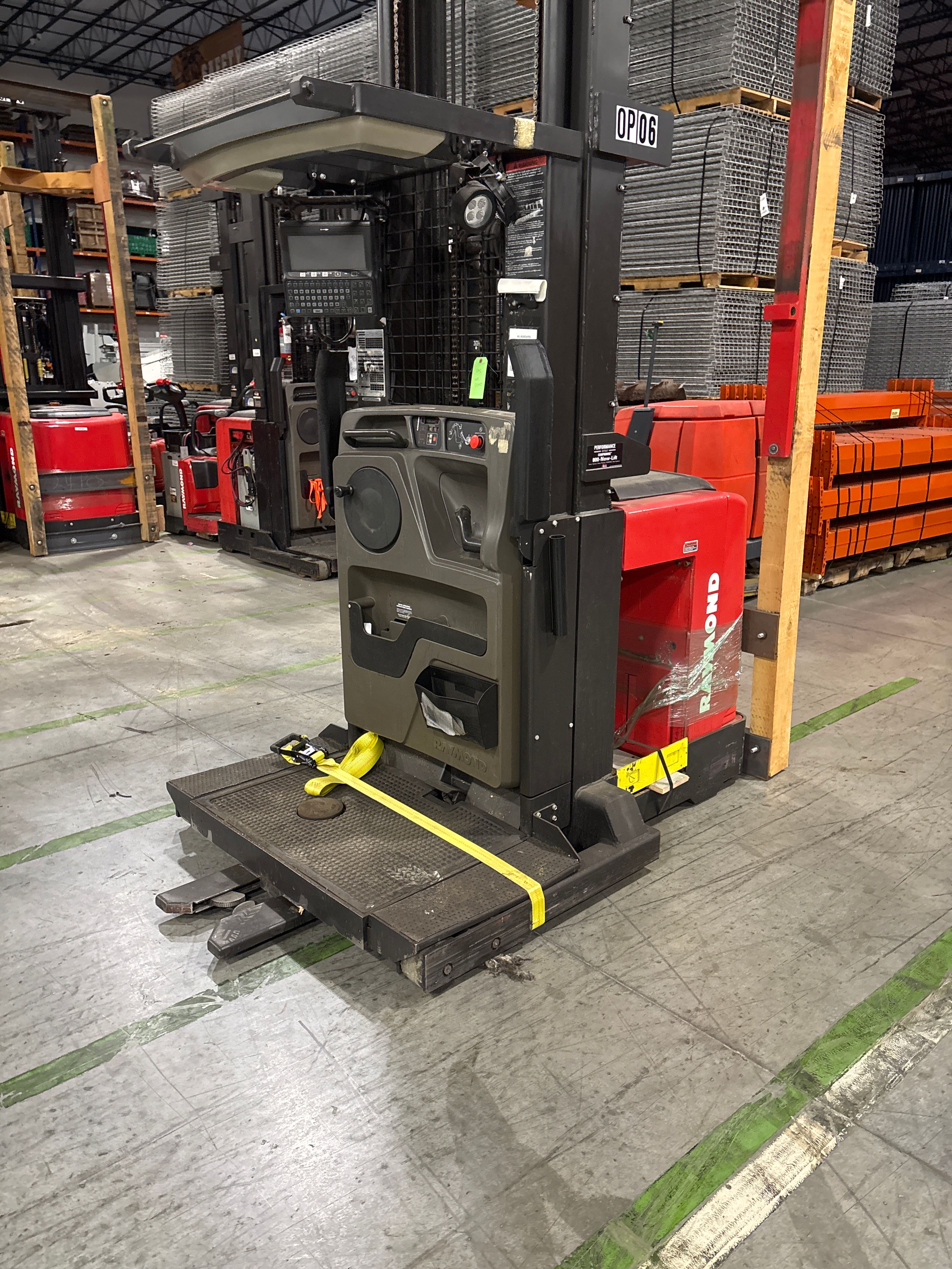 Raymond Order Picker - Wire Guided - Document 7