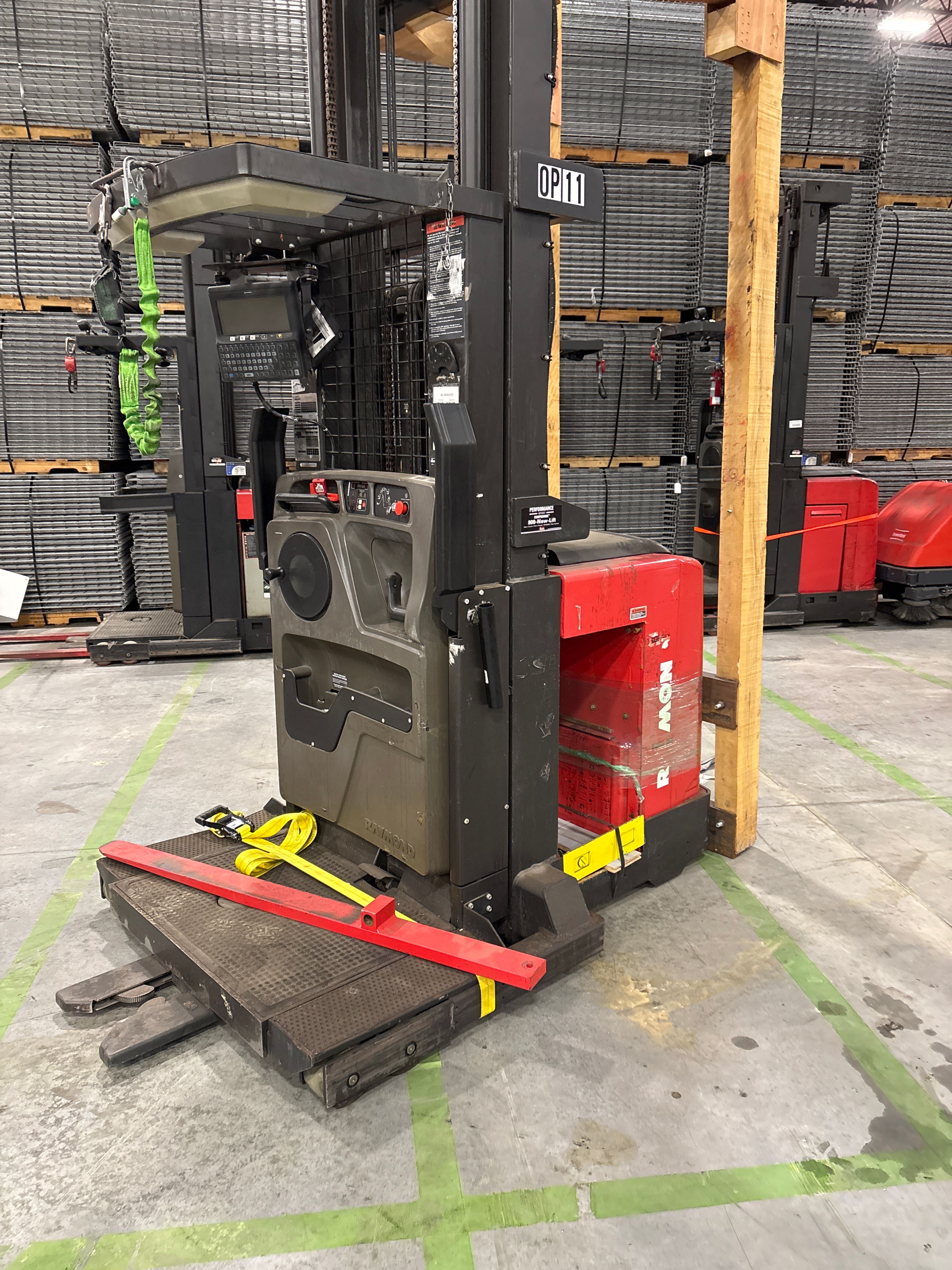 Raymond Order Picker - Wire Guided - Document 7