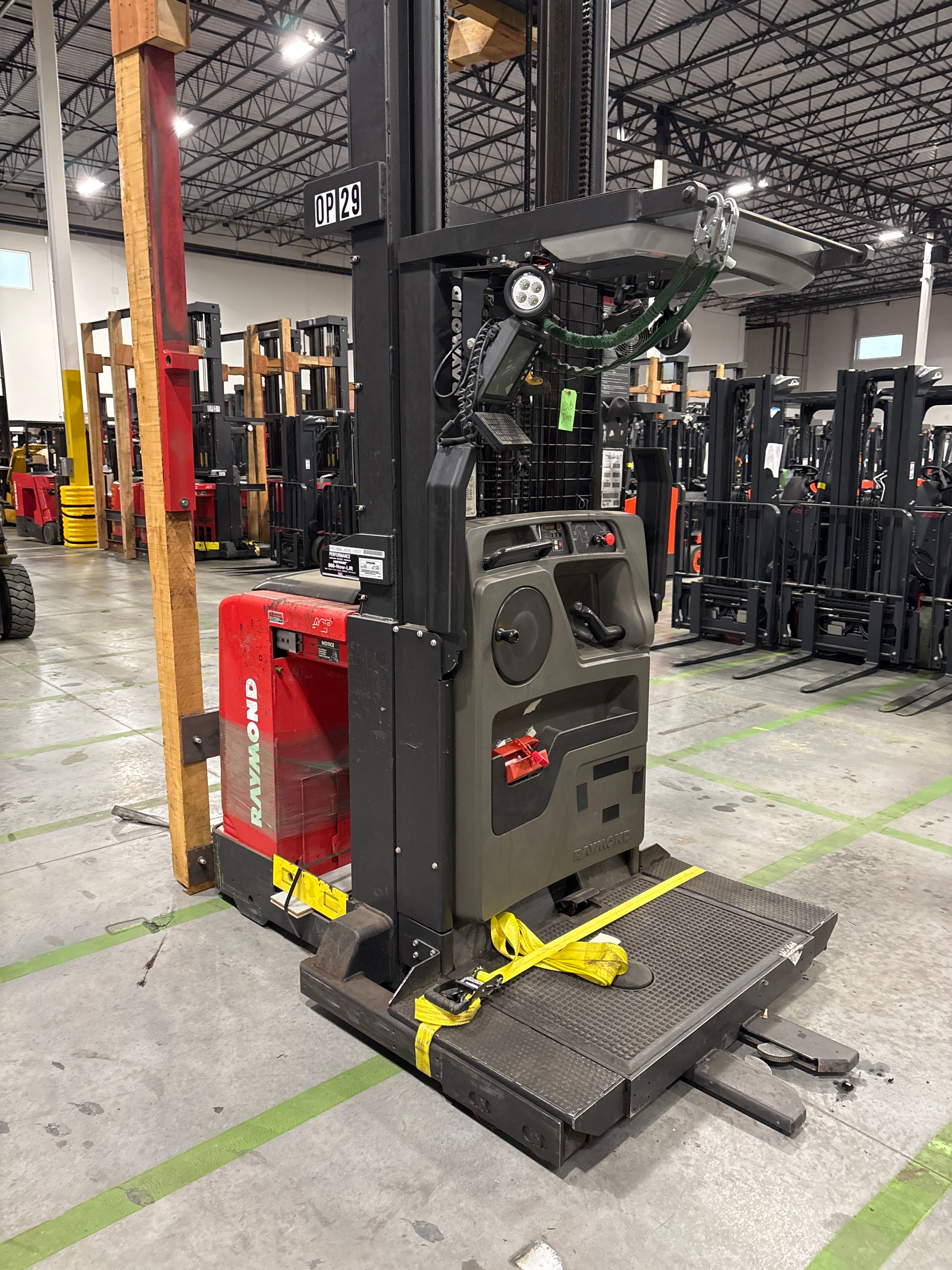 Raymond Order Picker - Wire Guided - Document 5