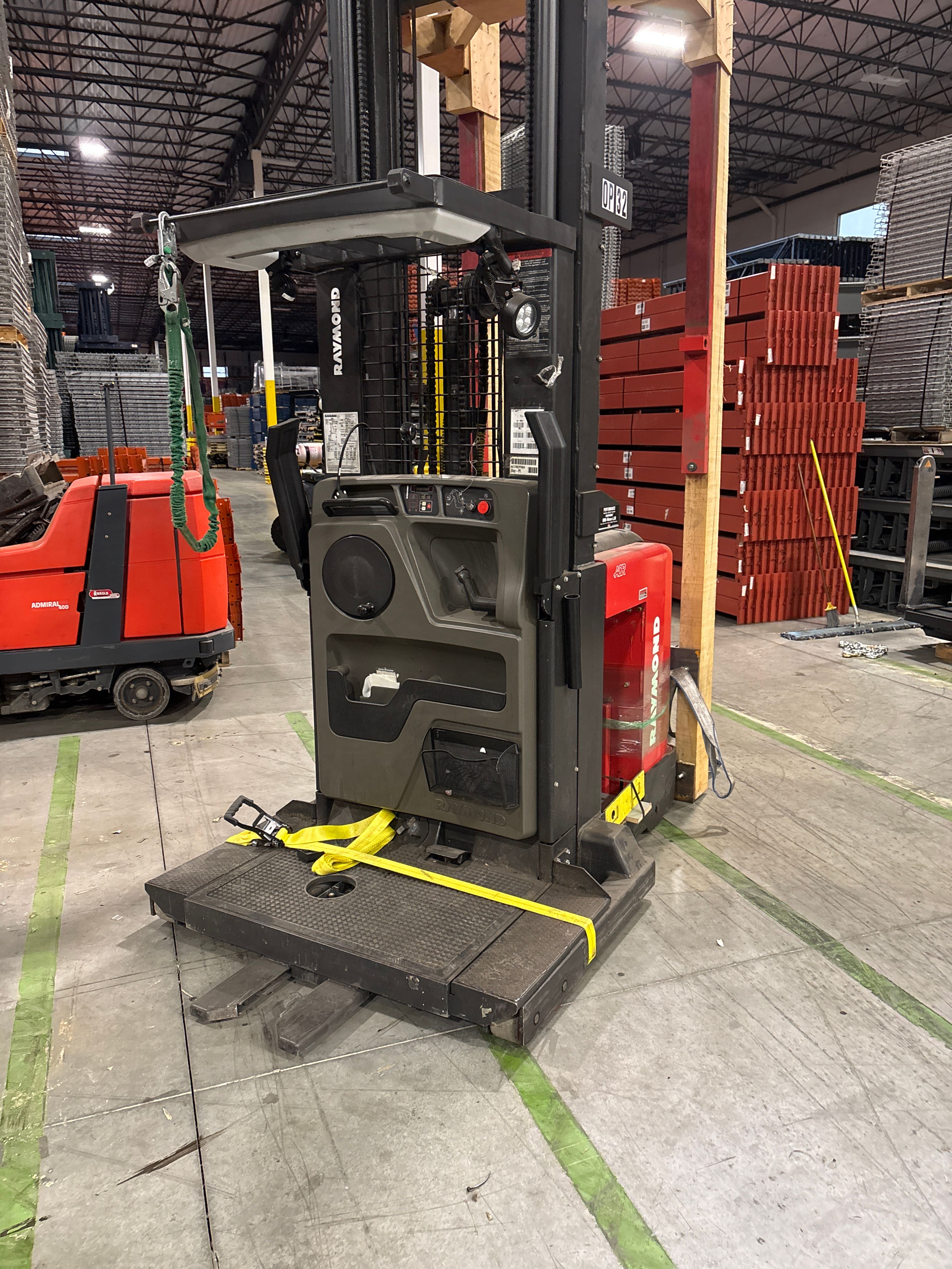 Raymond Order Picker - Wire Guided - Document 4