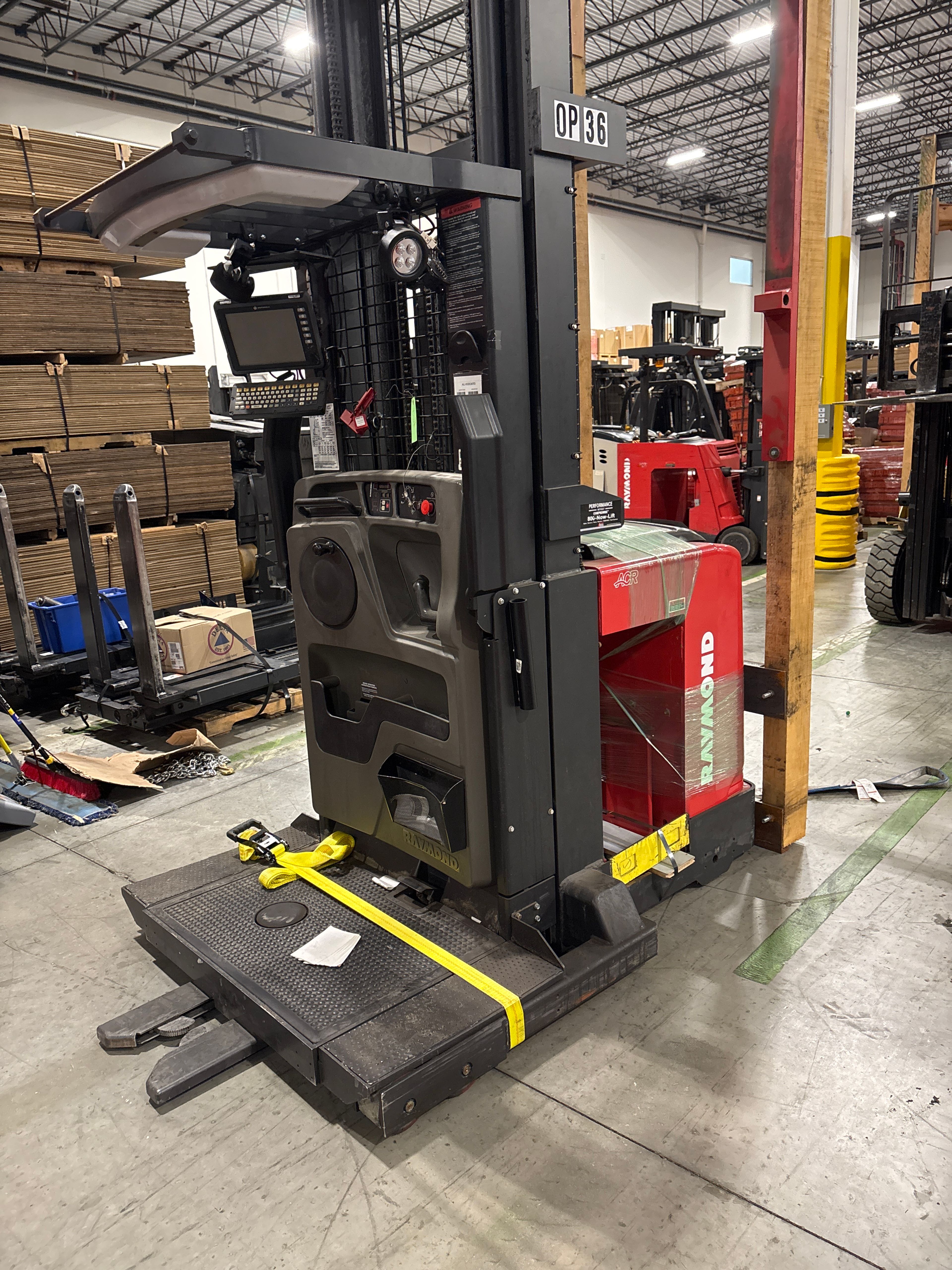 Raymond Order Picker - Wire Guided - Document 8