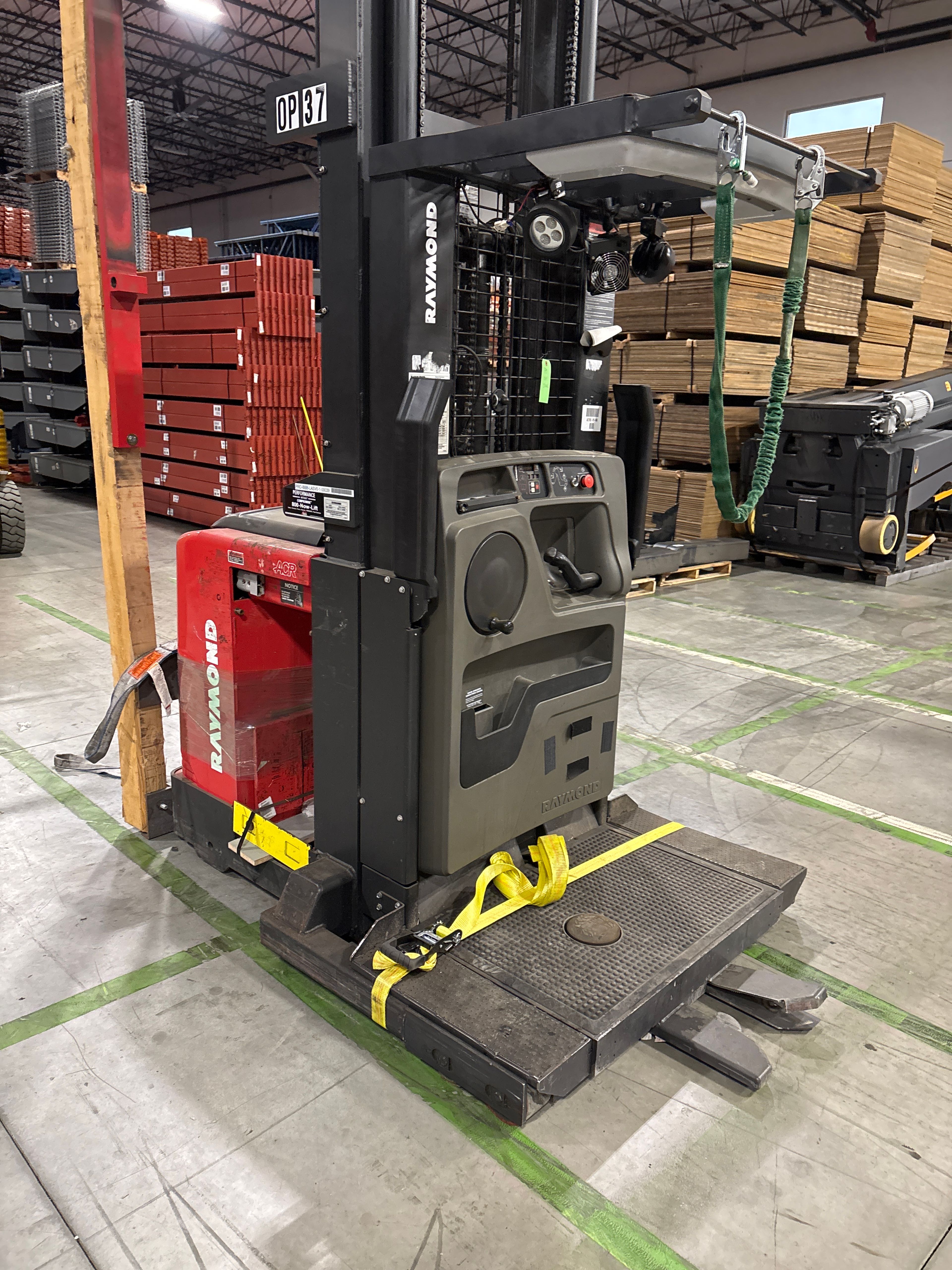 Raymond Order Picker - Wire Guided - Document 4