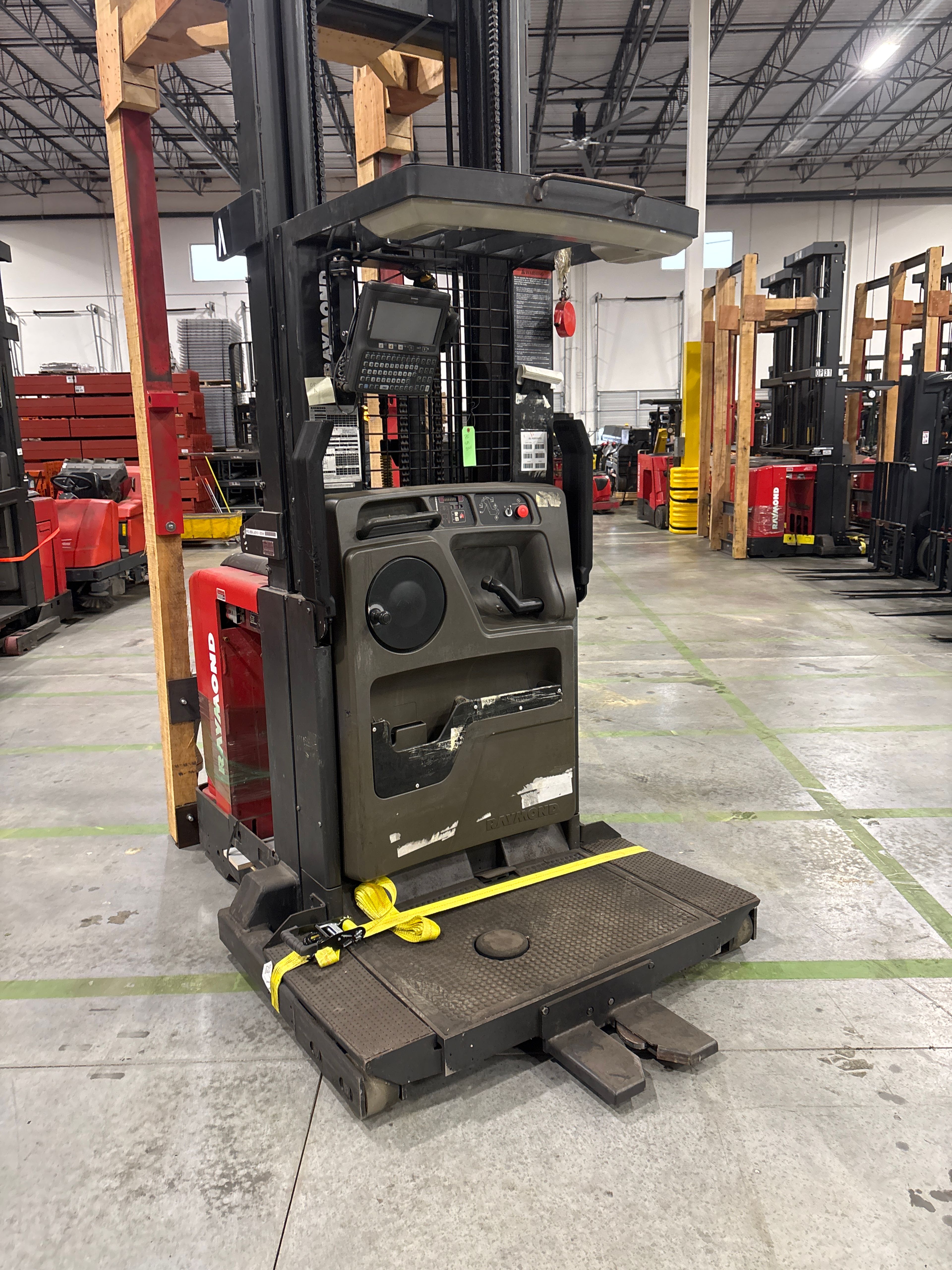 Raymond Order Picker - Wire Guided - Document 5