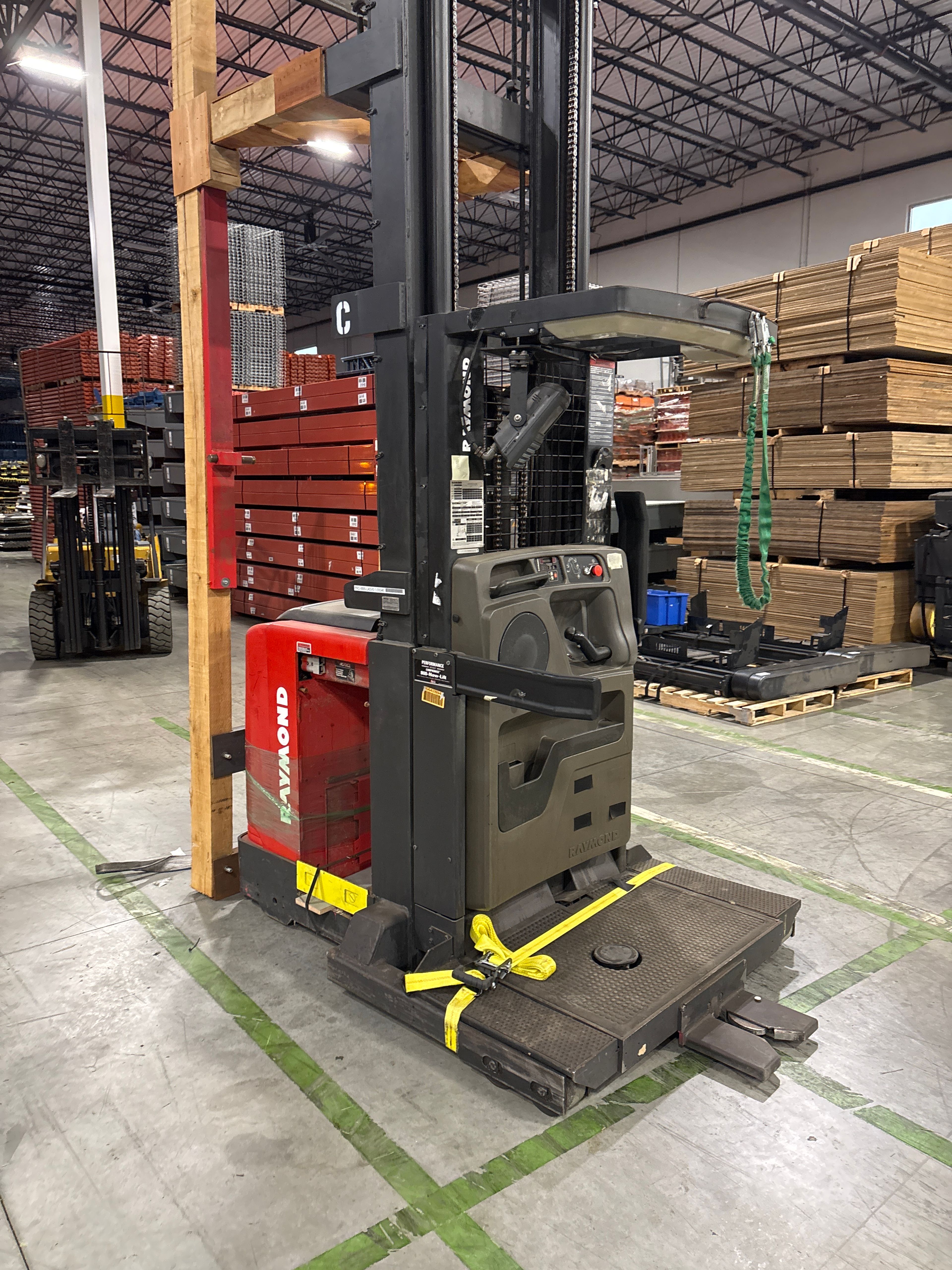 Raymond Order Picker - Wire Guided - Document 4