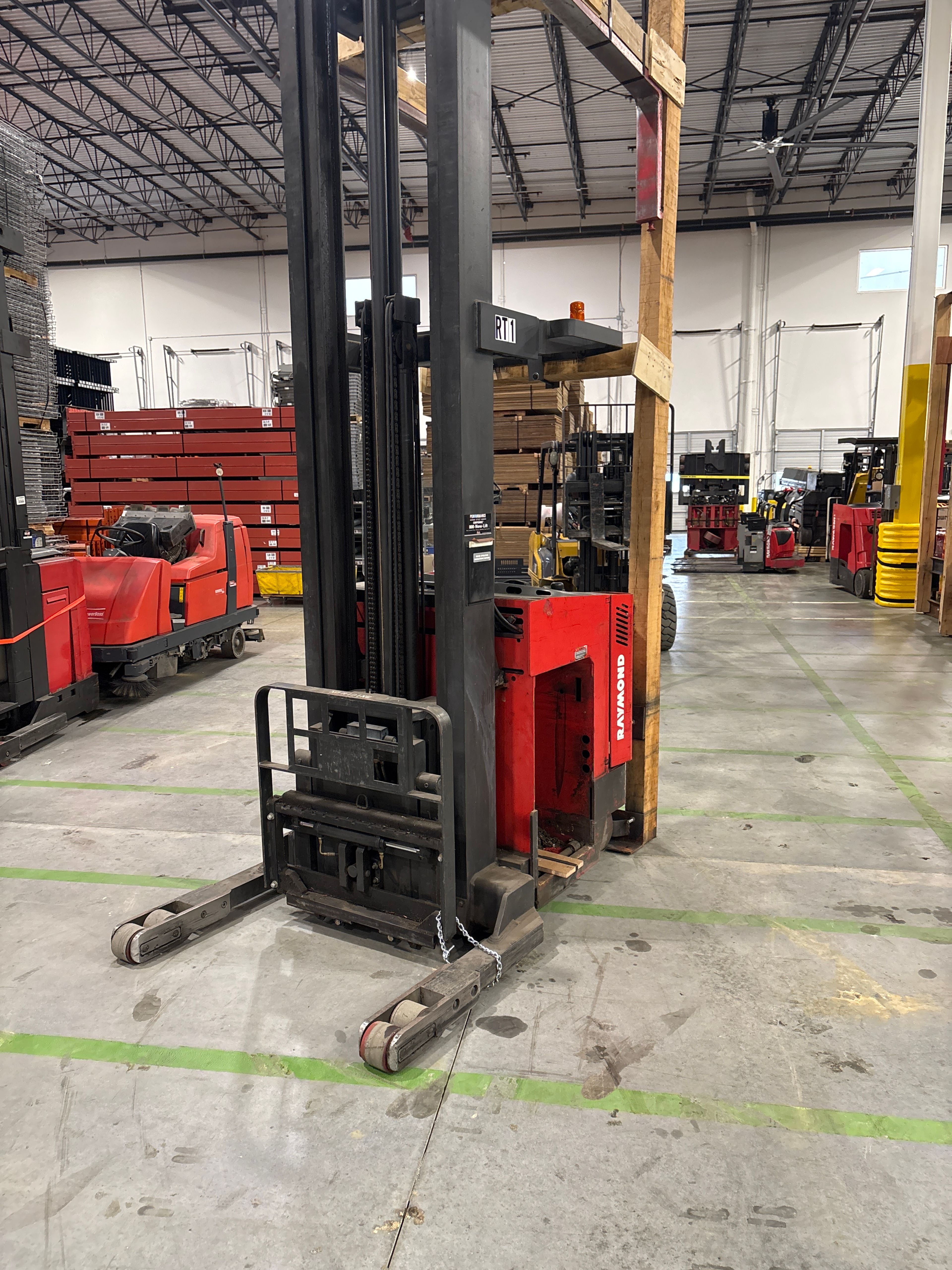 Raymond Reach Truck - Document 7