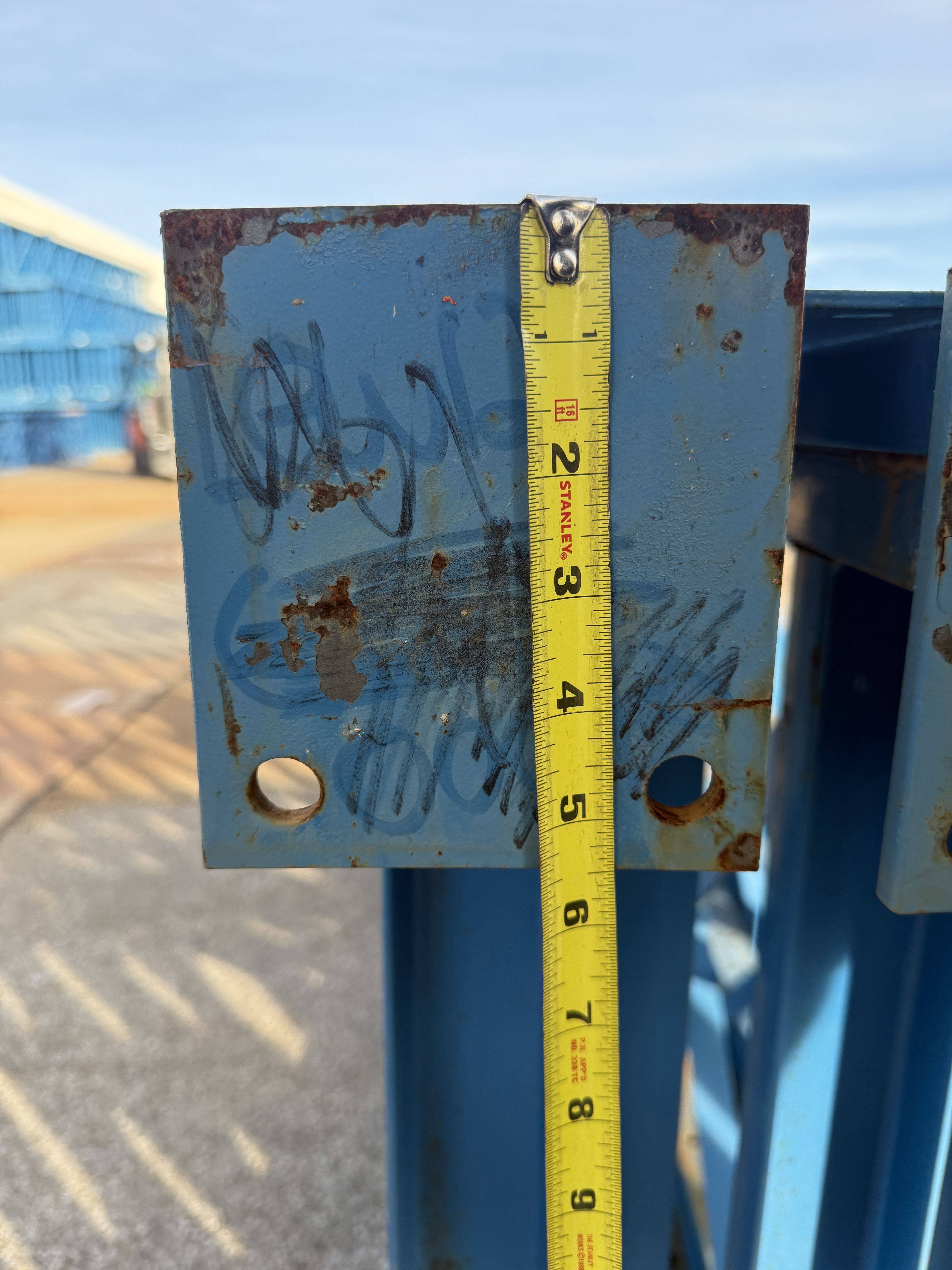 Upright Frame - 42" x 32' - Structural (DR 18') - Document 5