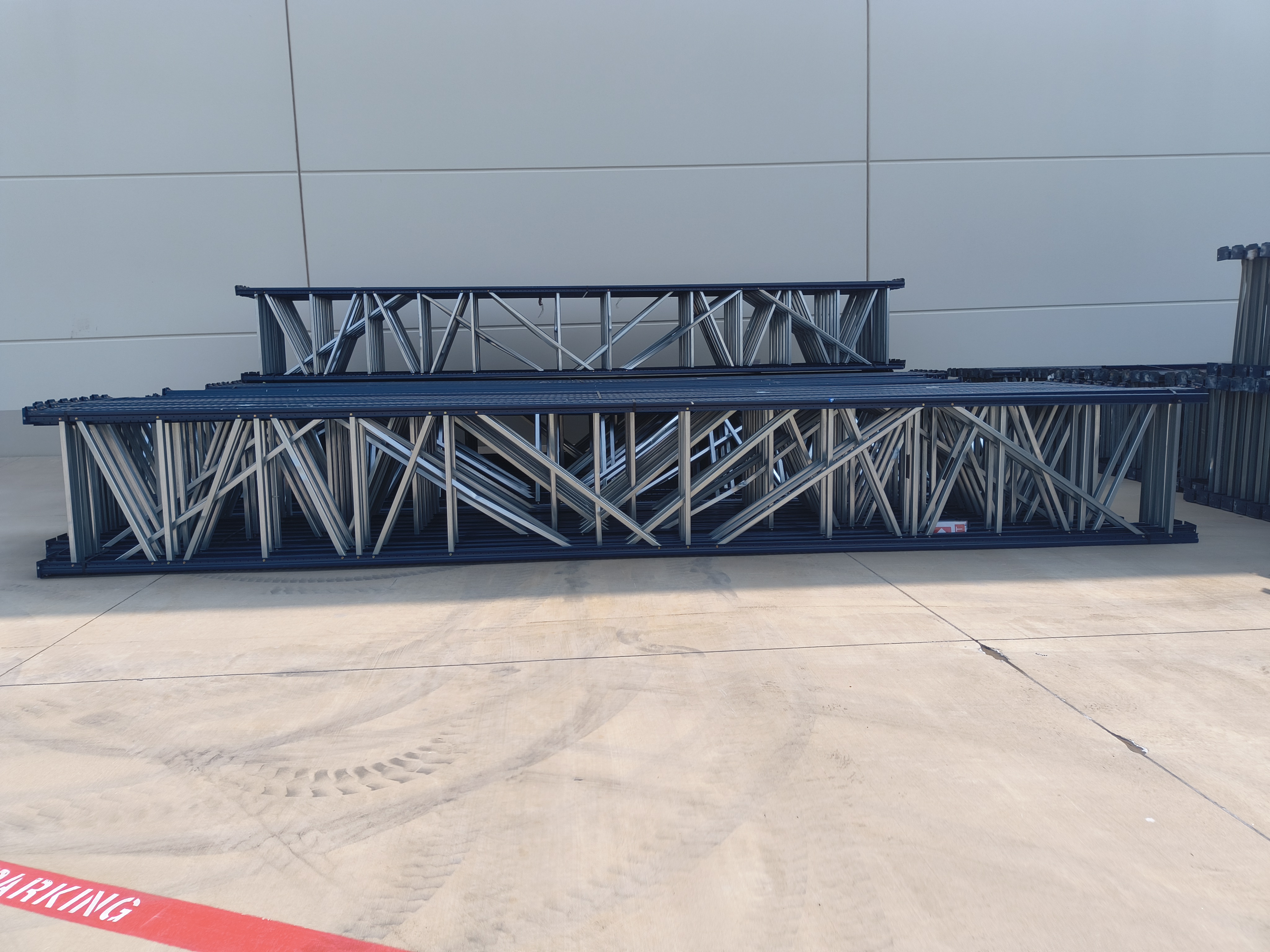 Upright Frame - 42" x 26' - Teardrop