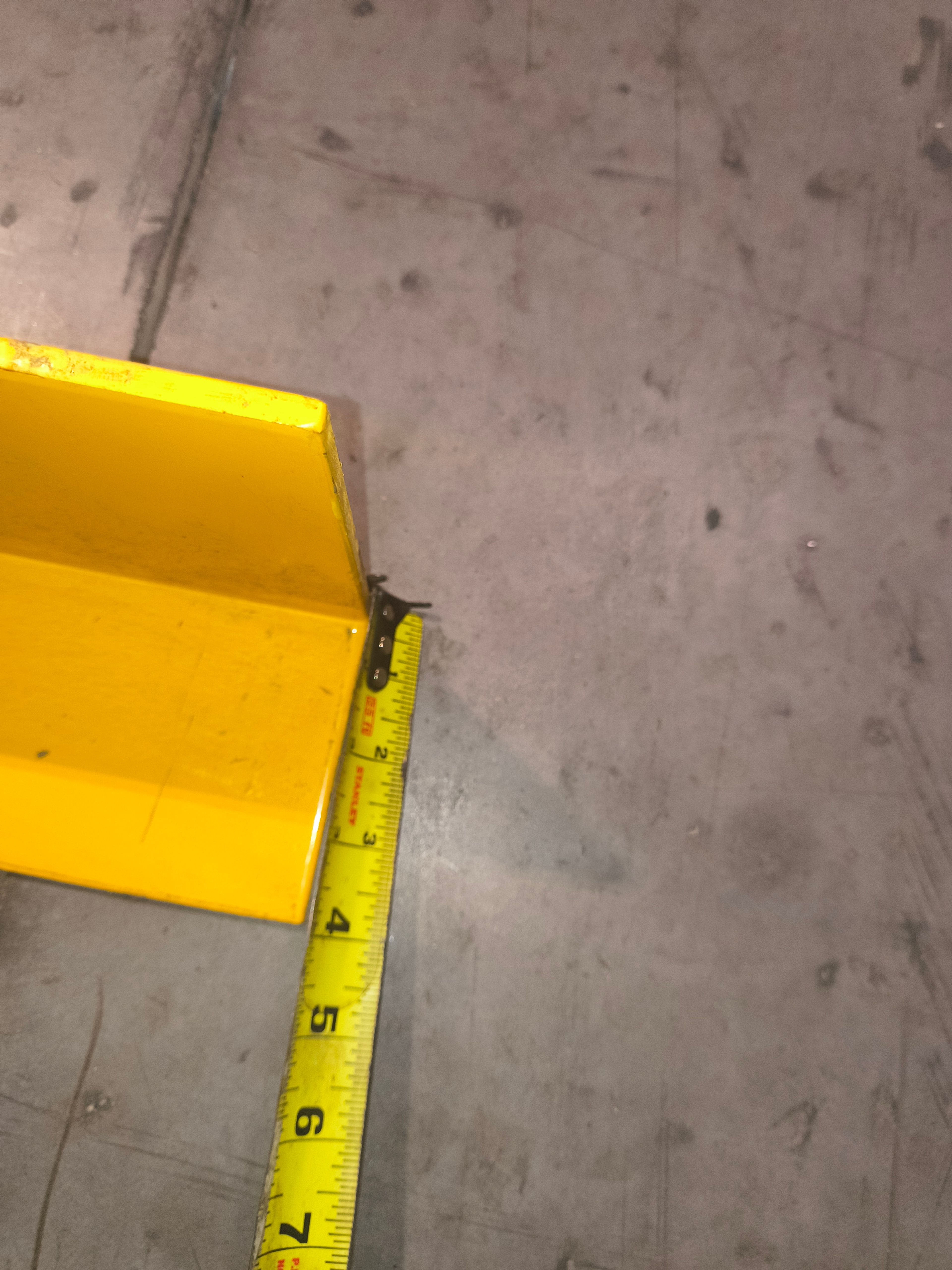 Handle It Aisle Guard - 42" x 4" x 6" - Document 4