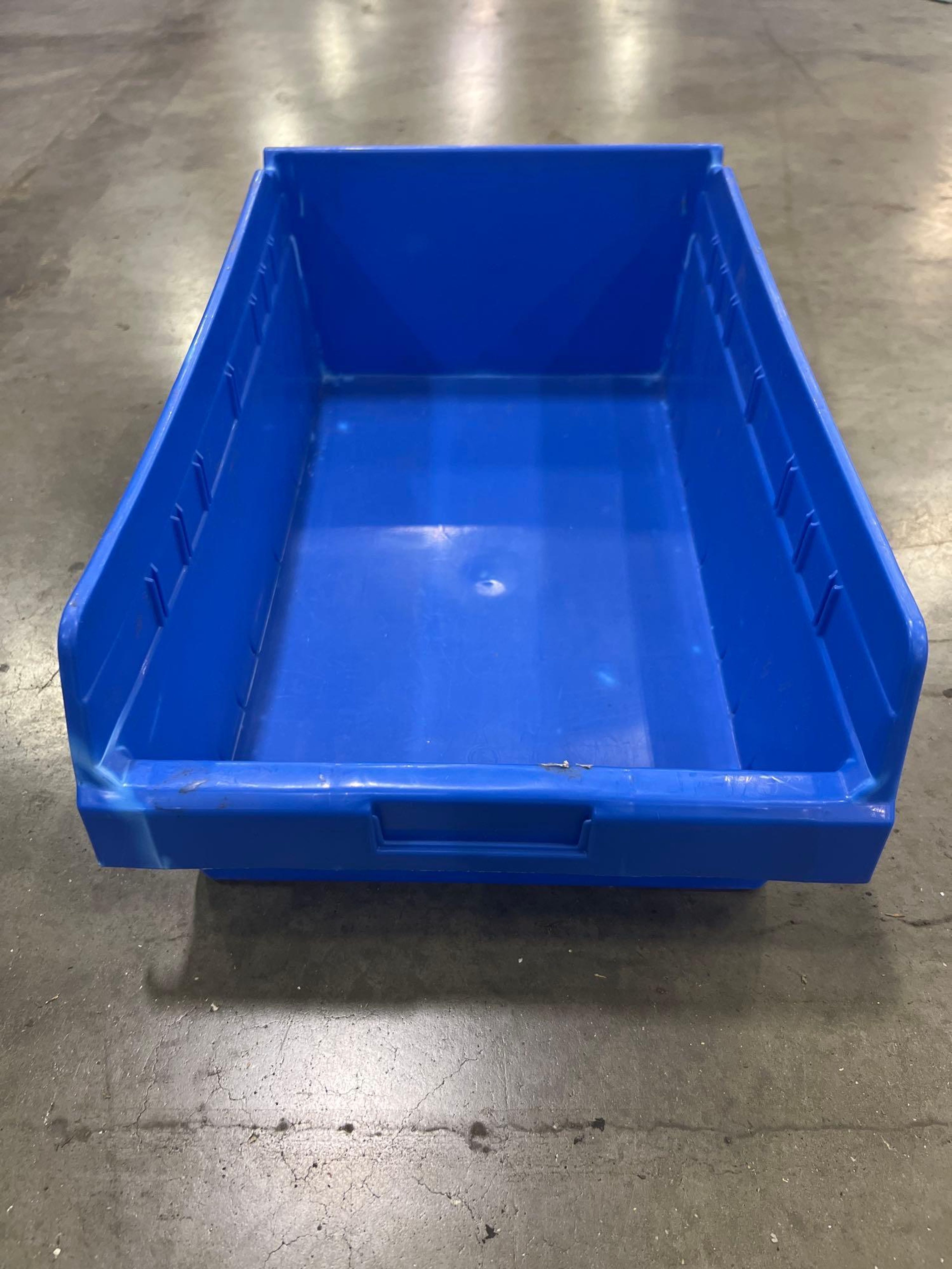 Akro-Mills Storage Tote - 16" x 9.5" x 6" - Stackable - Document 4