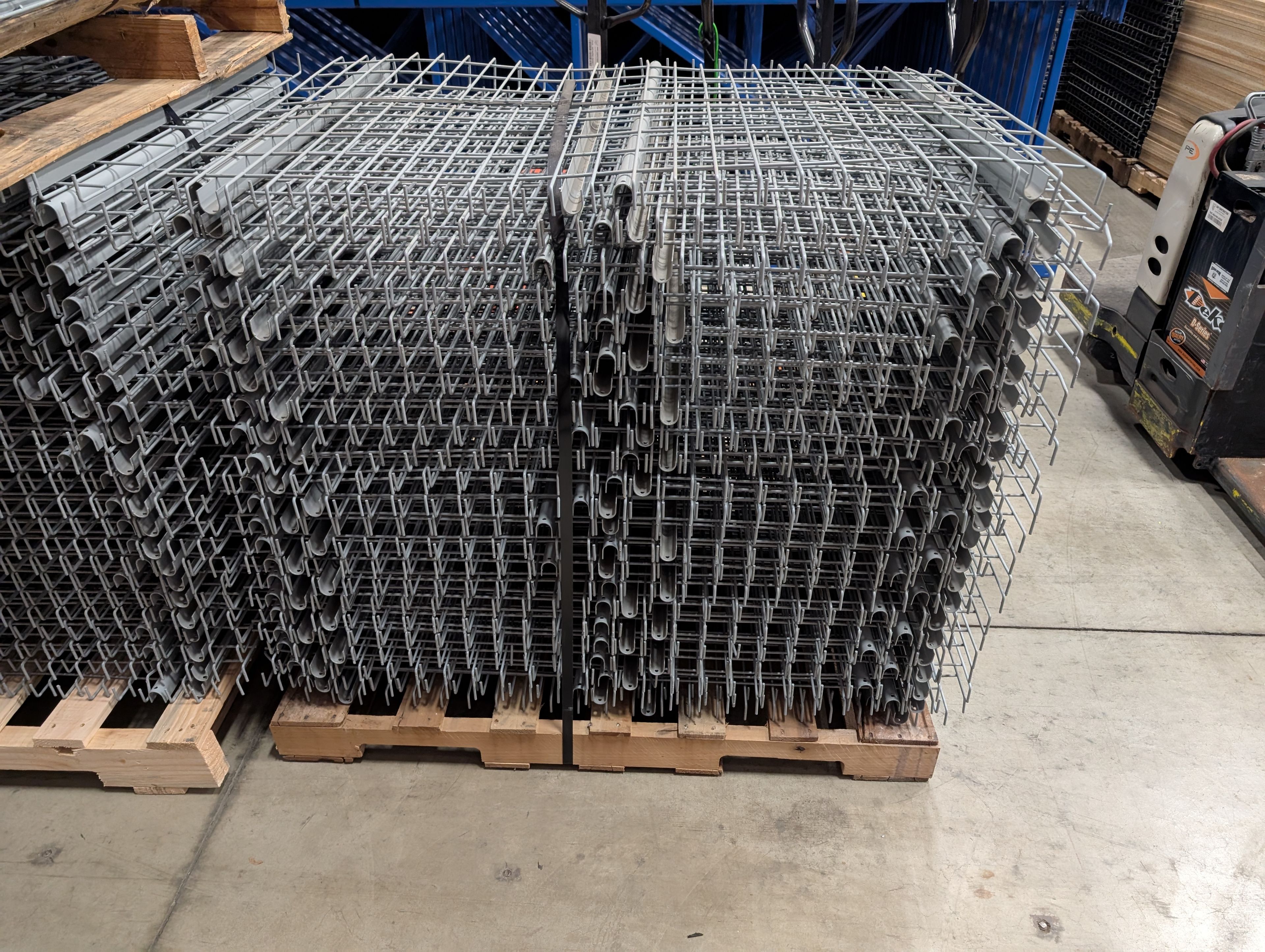 Wire Deck - 36" x 46" - Inside Waterfall - Document 3