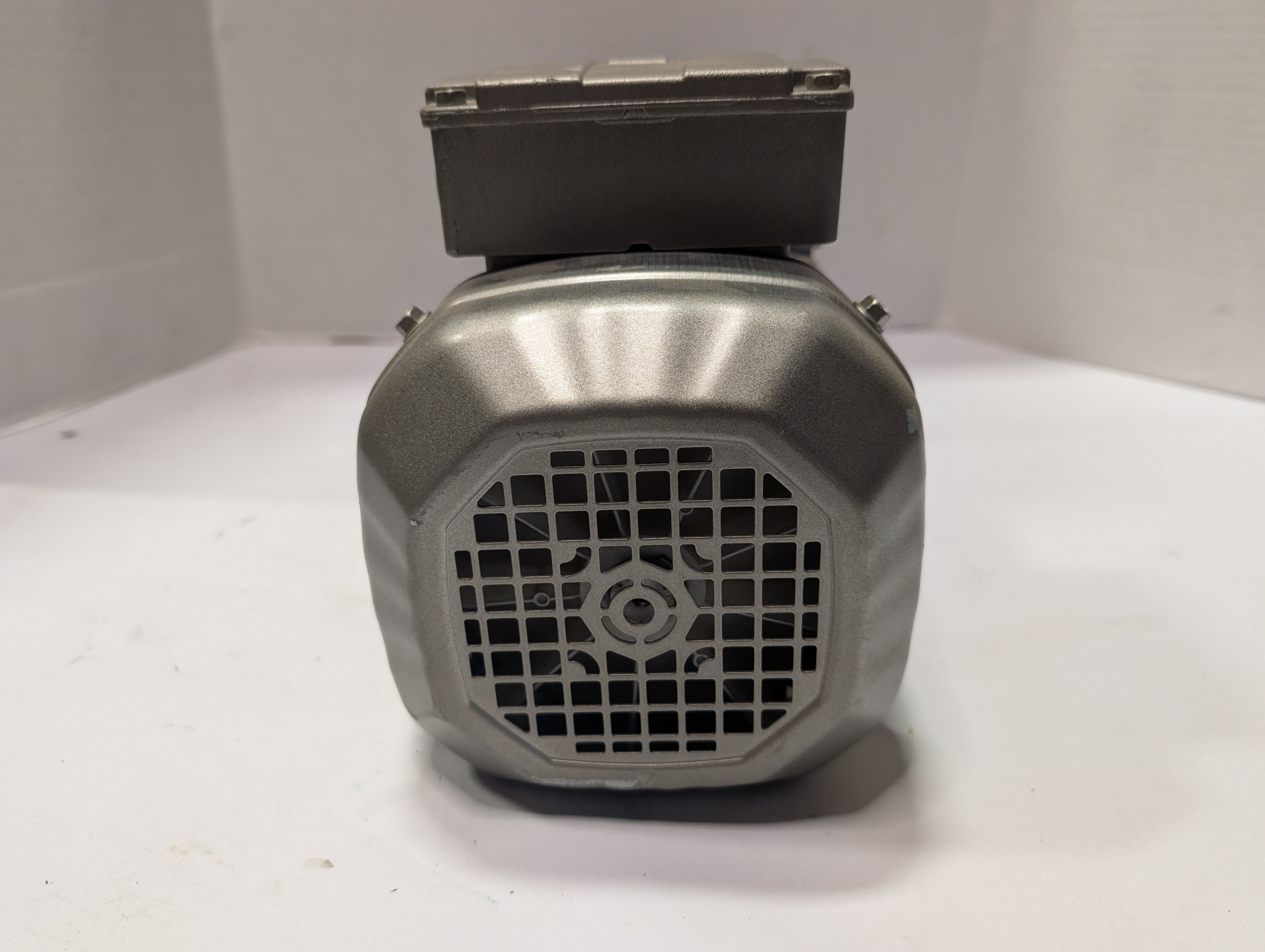 Sew-Eurodrive - 1 HP Electric Motor - R37DRE80M4/LN - Document 3